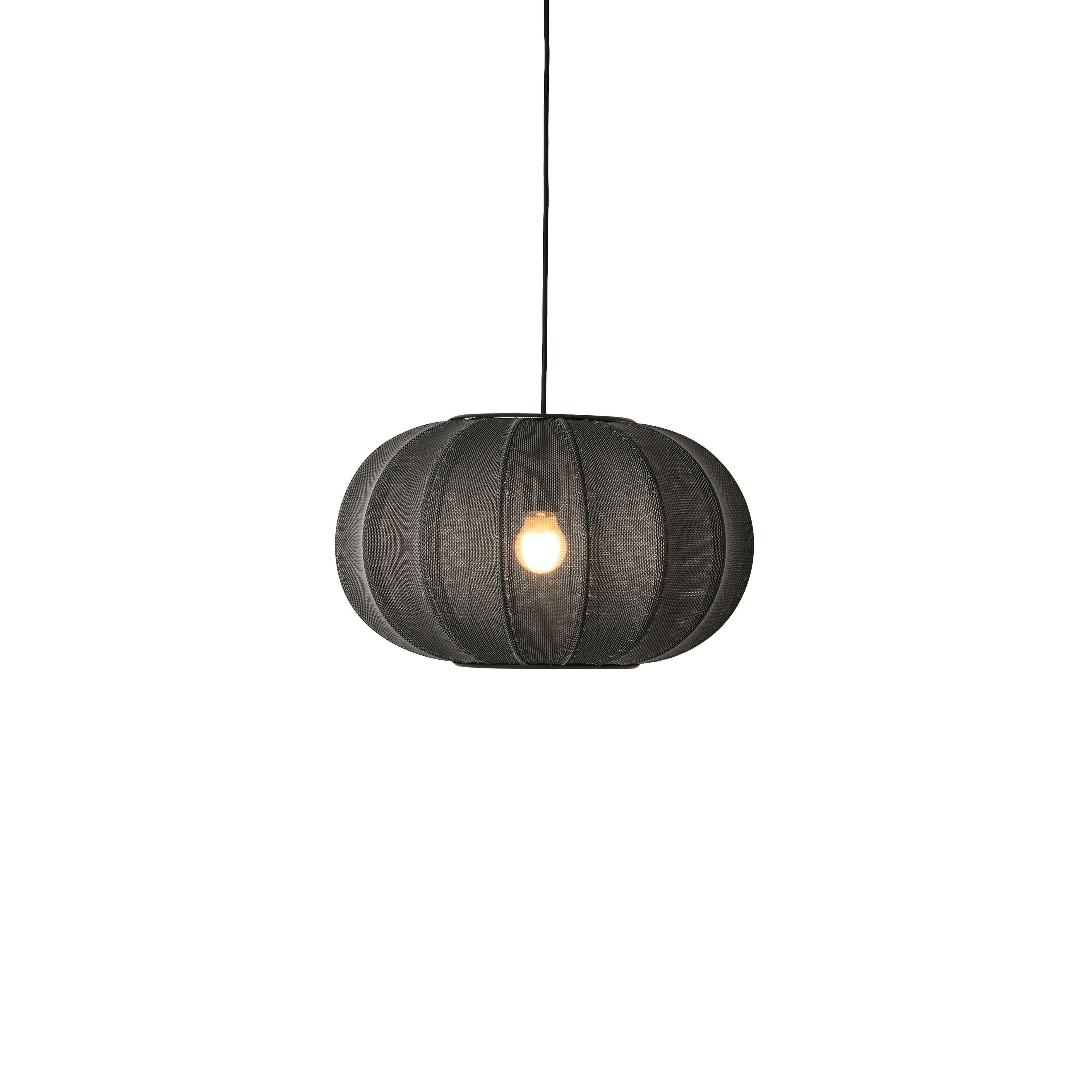 Knit-Wit Oval Black hanging lamp