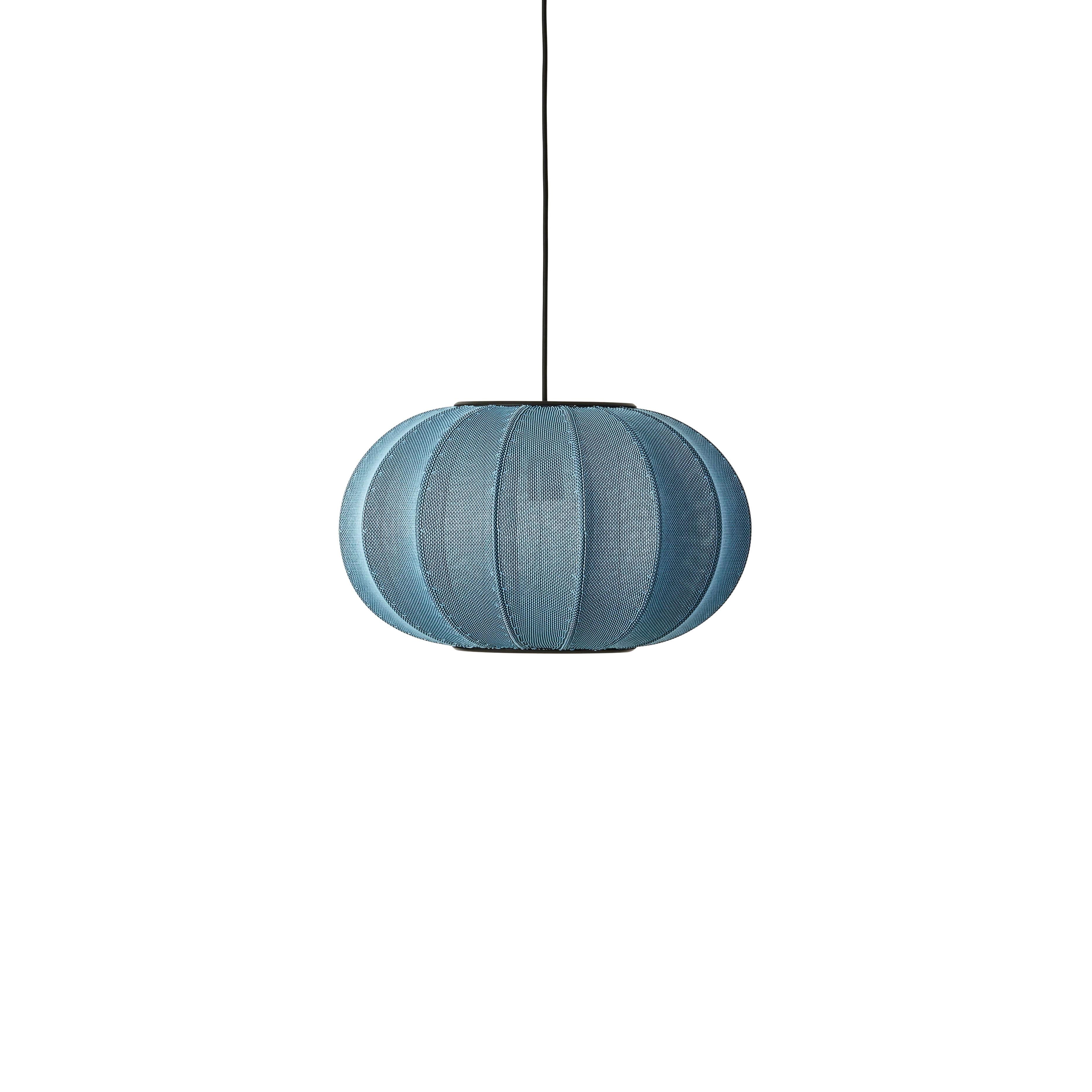 Knit-Wit Oval Blue hanging lamp