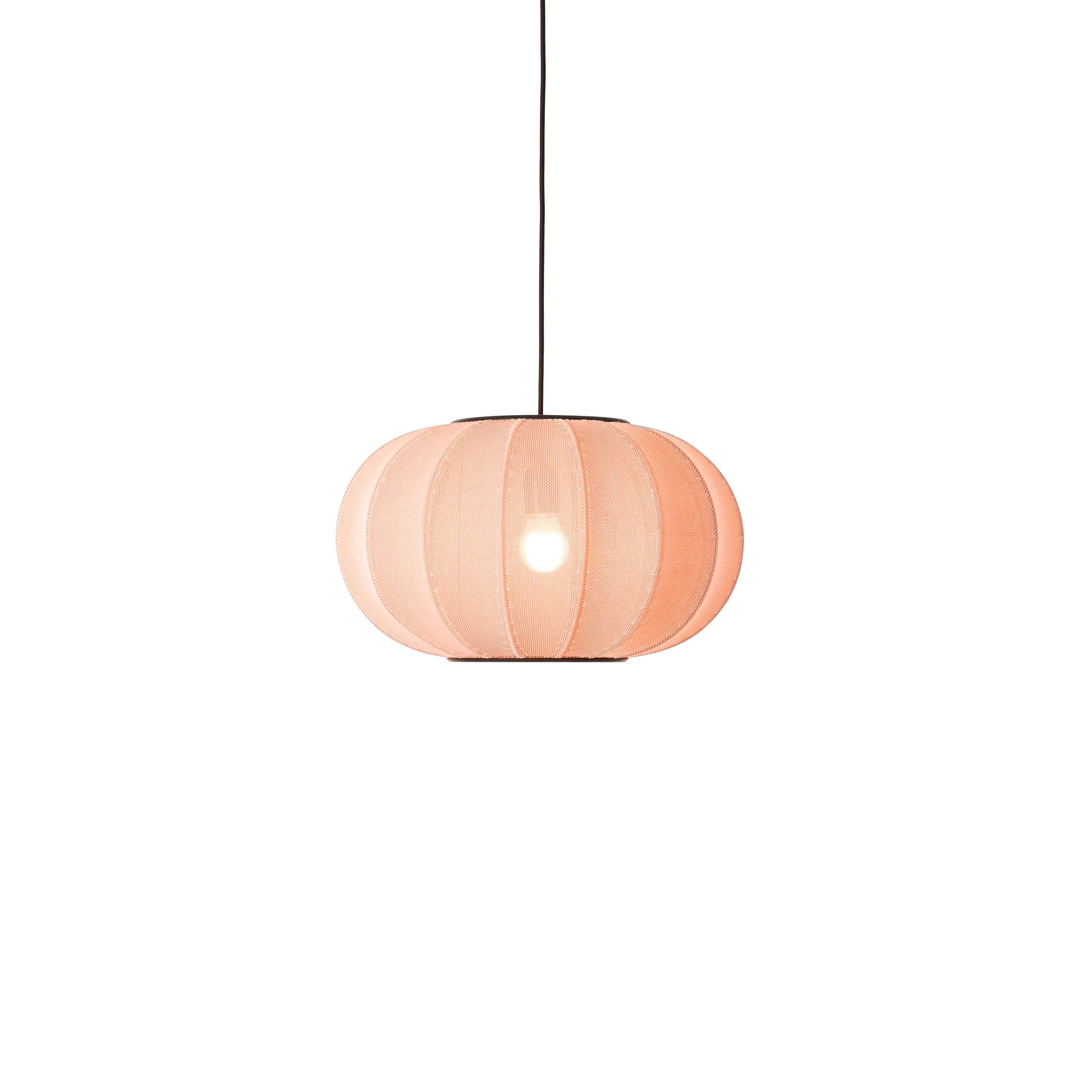 Knit-Wit Oval Coral hanging lamp