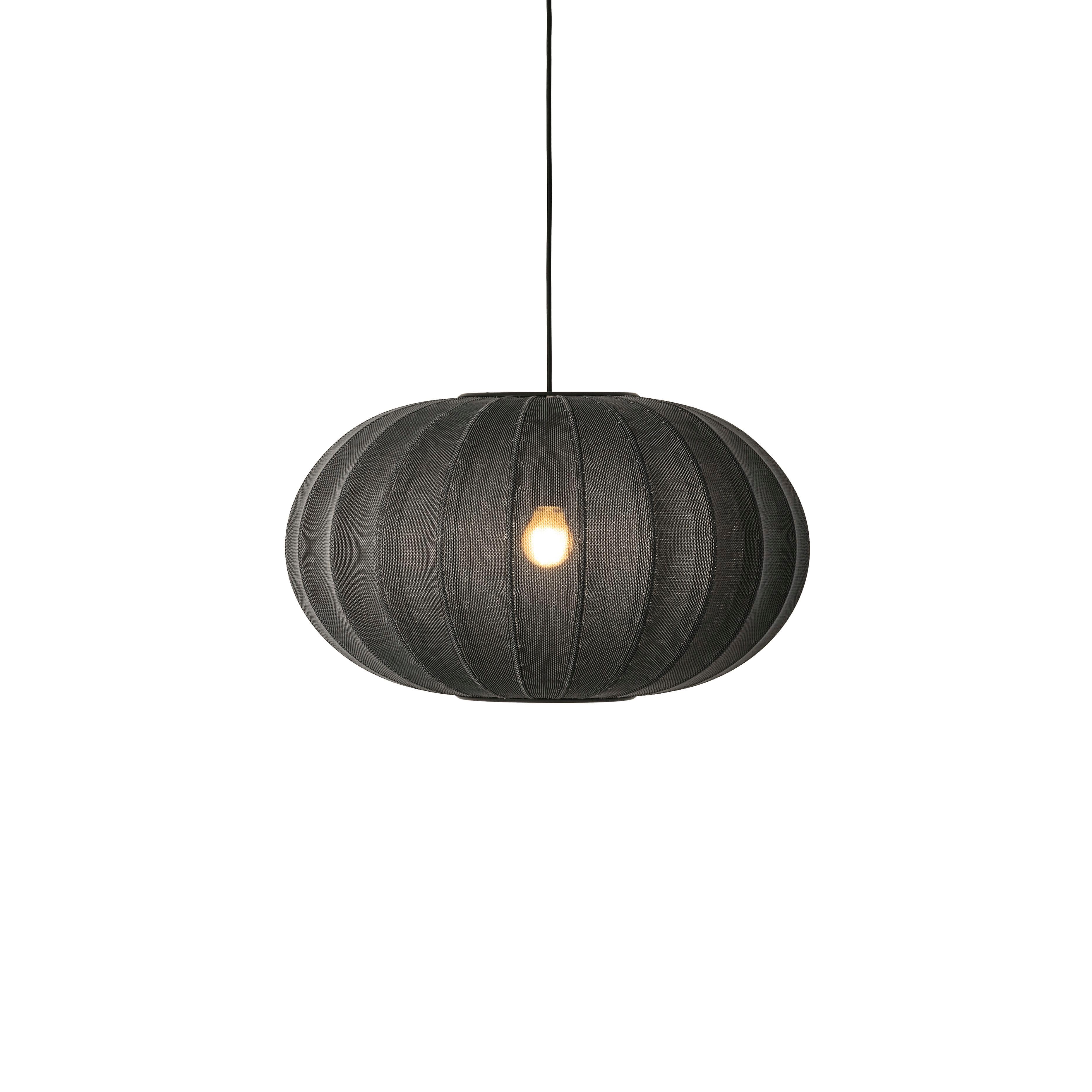 Knit-Wit Oval Black hanging lamp