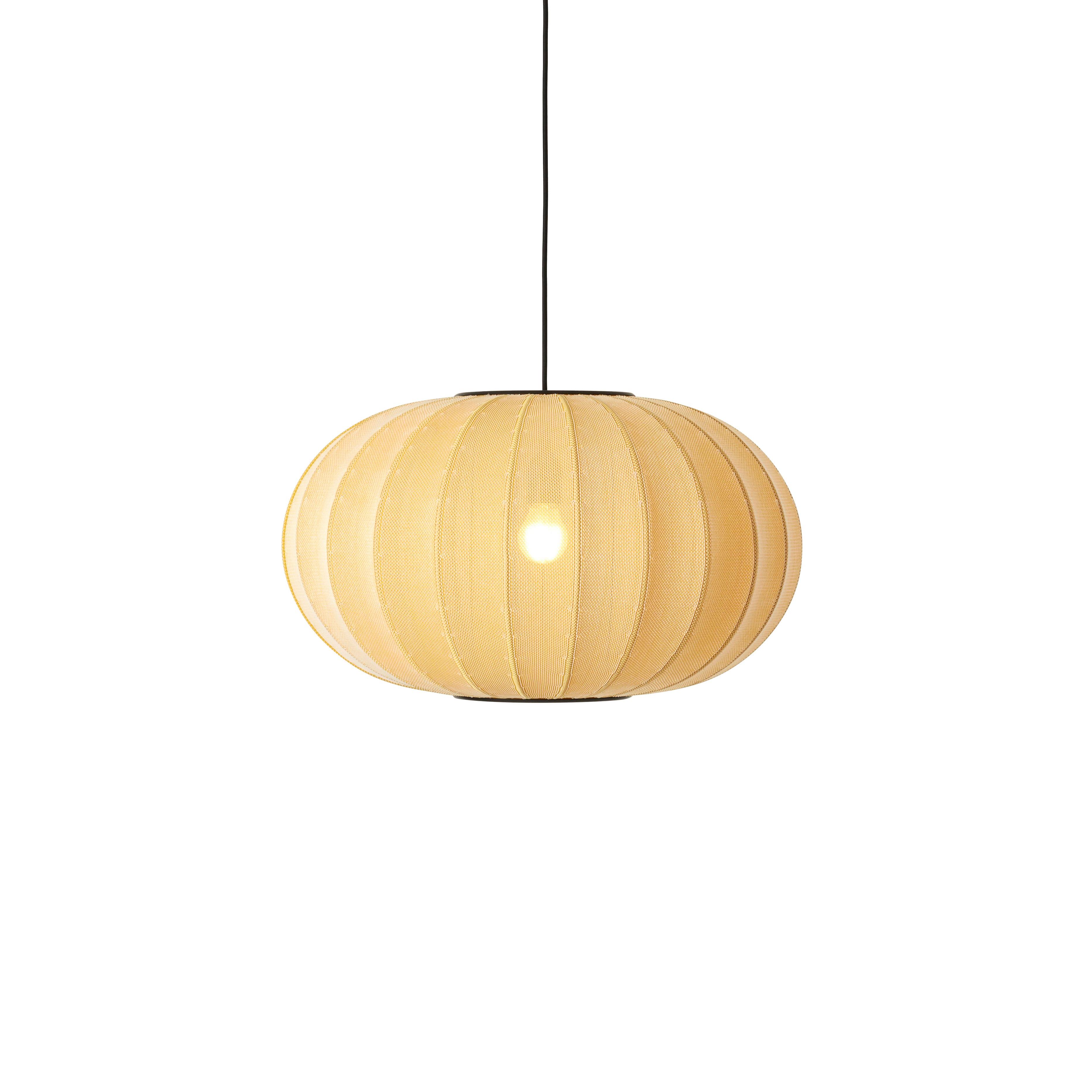 Knit-Wit Oval hanging lamp yellow