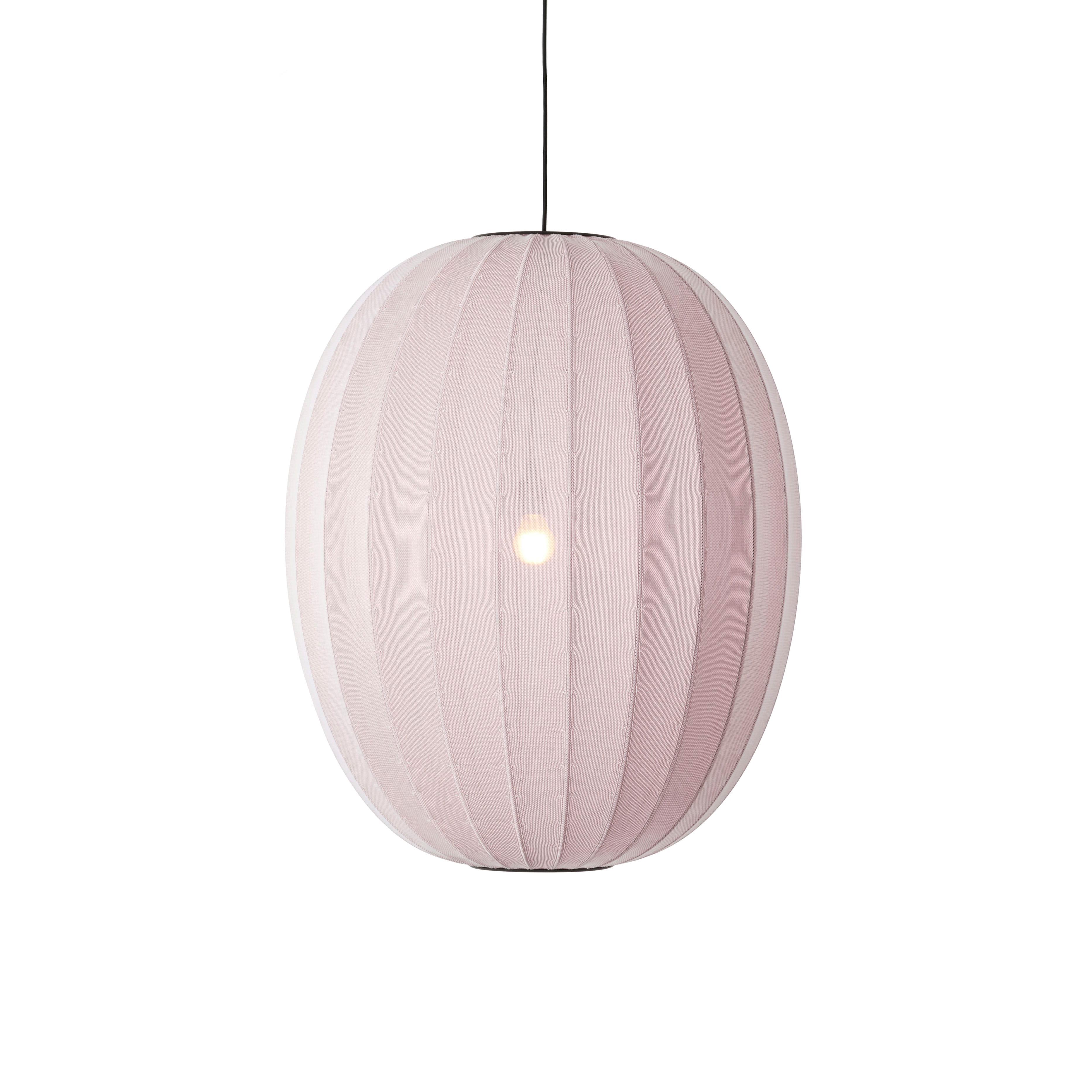 Knit-Wit High: light pink hanging lamp