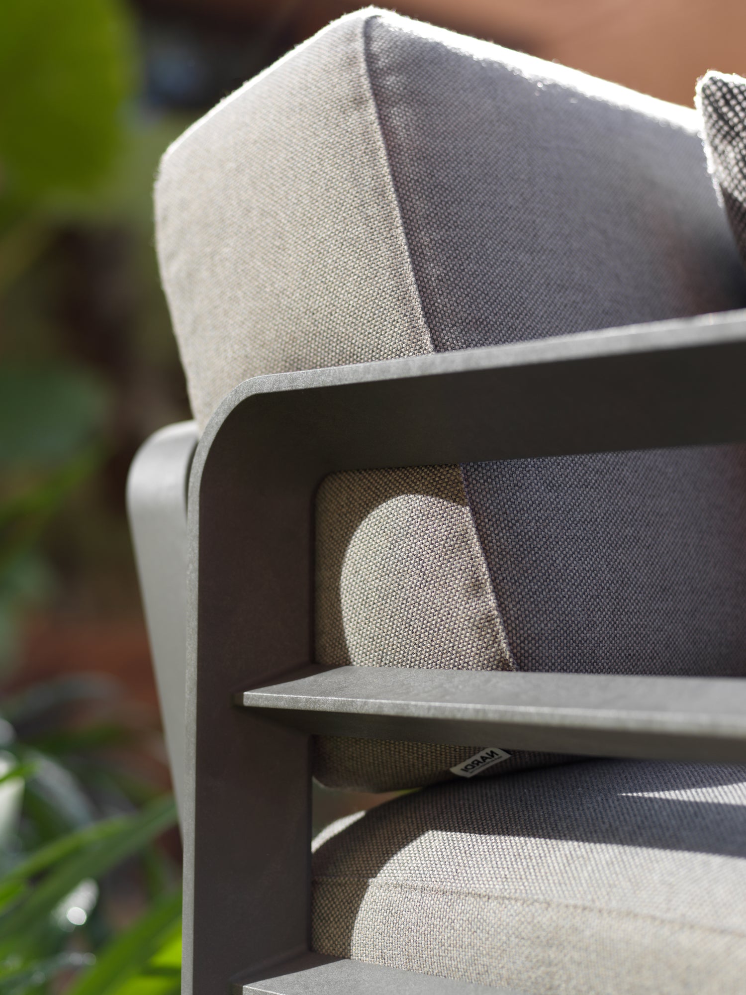 MAXIMO Outdoor Armchair in Pearl with Green Base