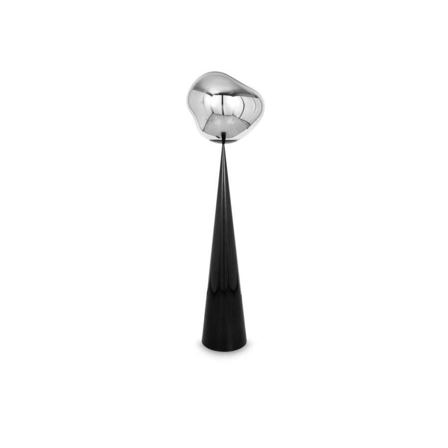Silberstehlampe mit einer schwarzen Basis schmelzen