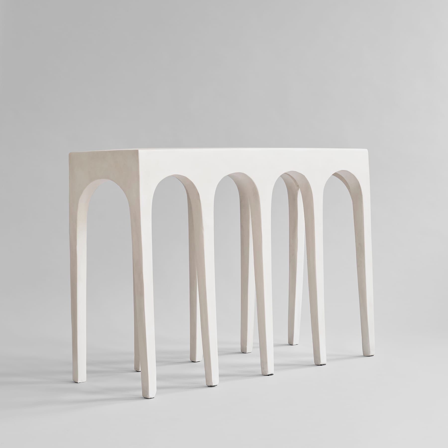BOW Console White Concrete