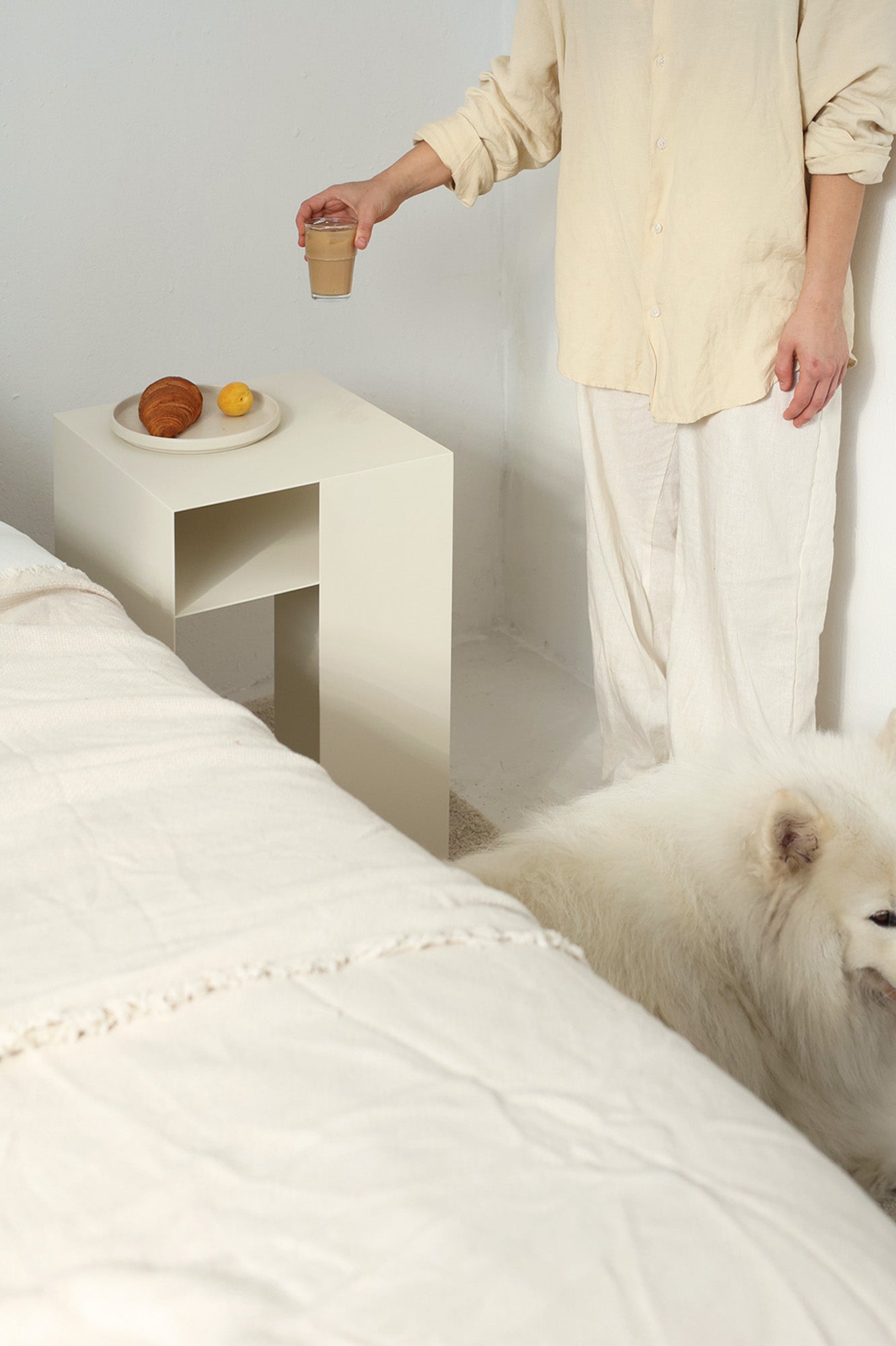 MUSTE Steel Side Table
