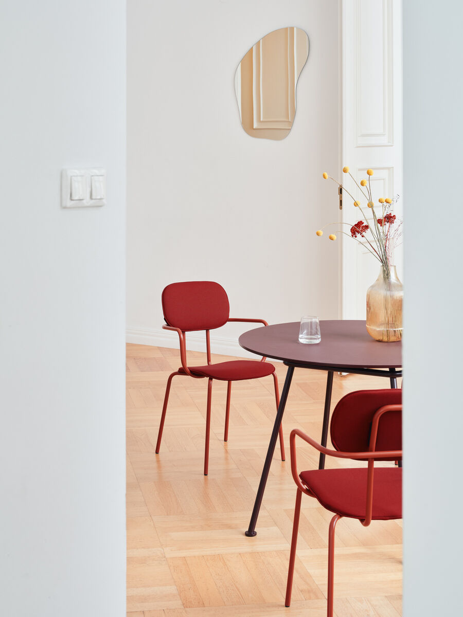Stół okrągły NEW SCHOOL - kolor do wyboru [Milena] MDD    Eye on Design