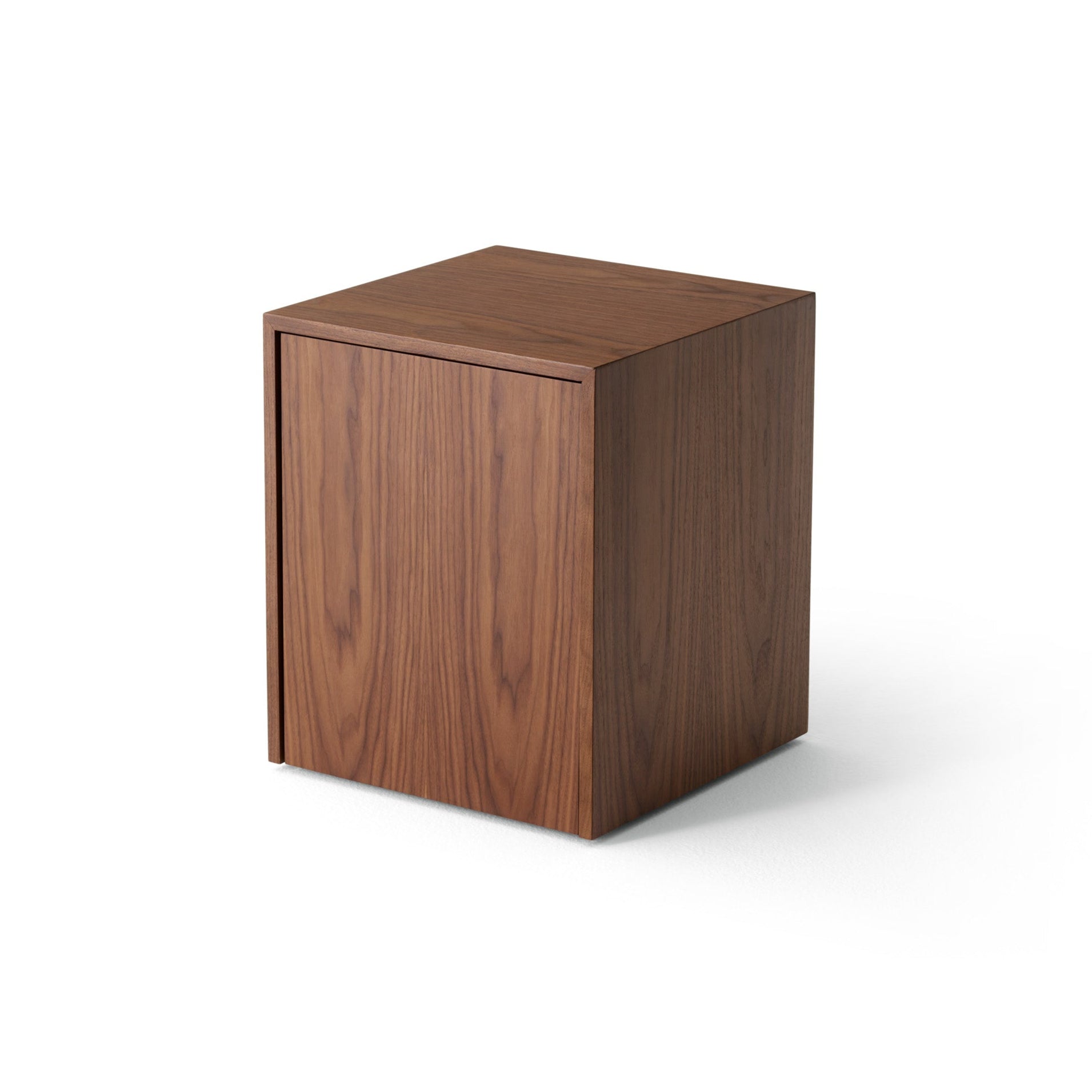 Side table with Mass Walnum Veneer drawer
