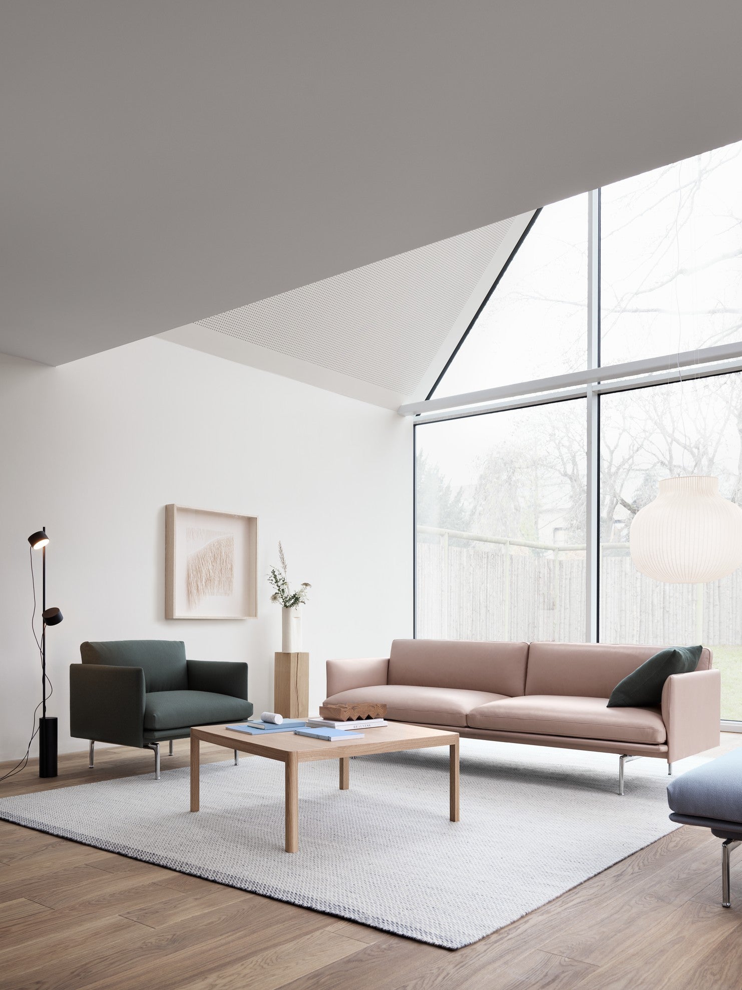 2-Seater Sofa OUTLINE Upholstered