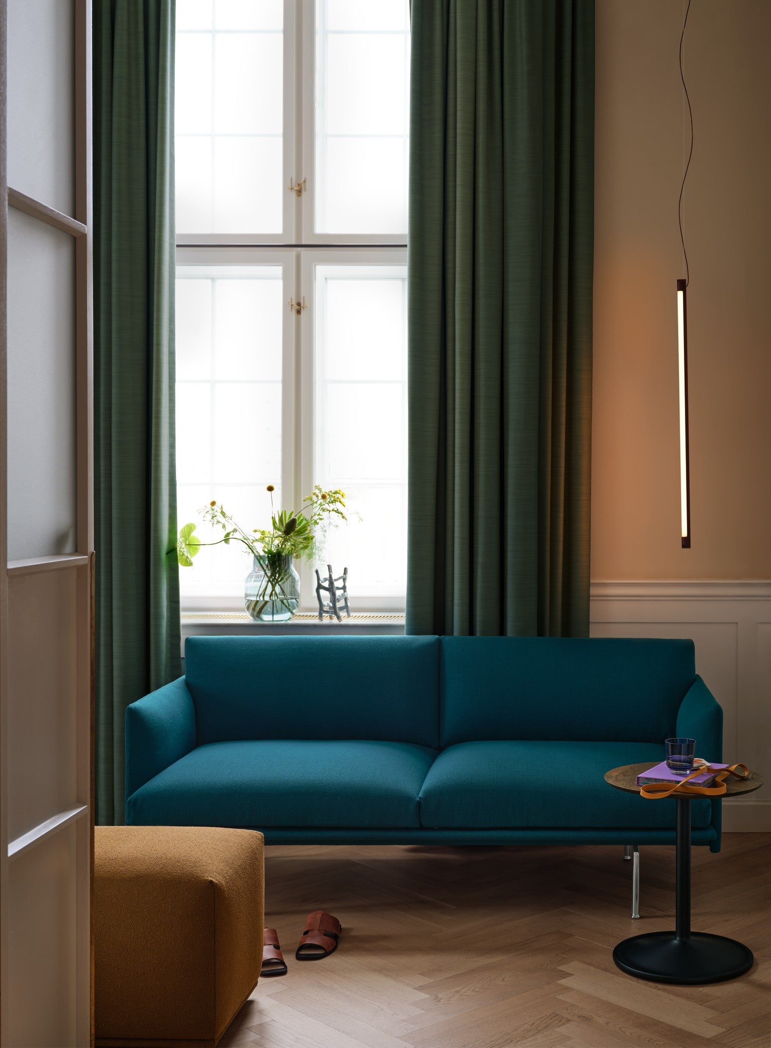 2-Seater Sofa OUTLINE STUDIO Upholstered