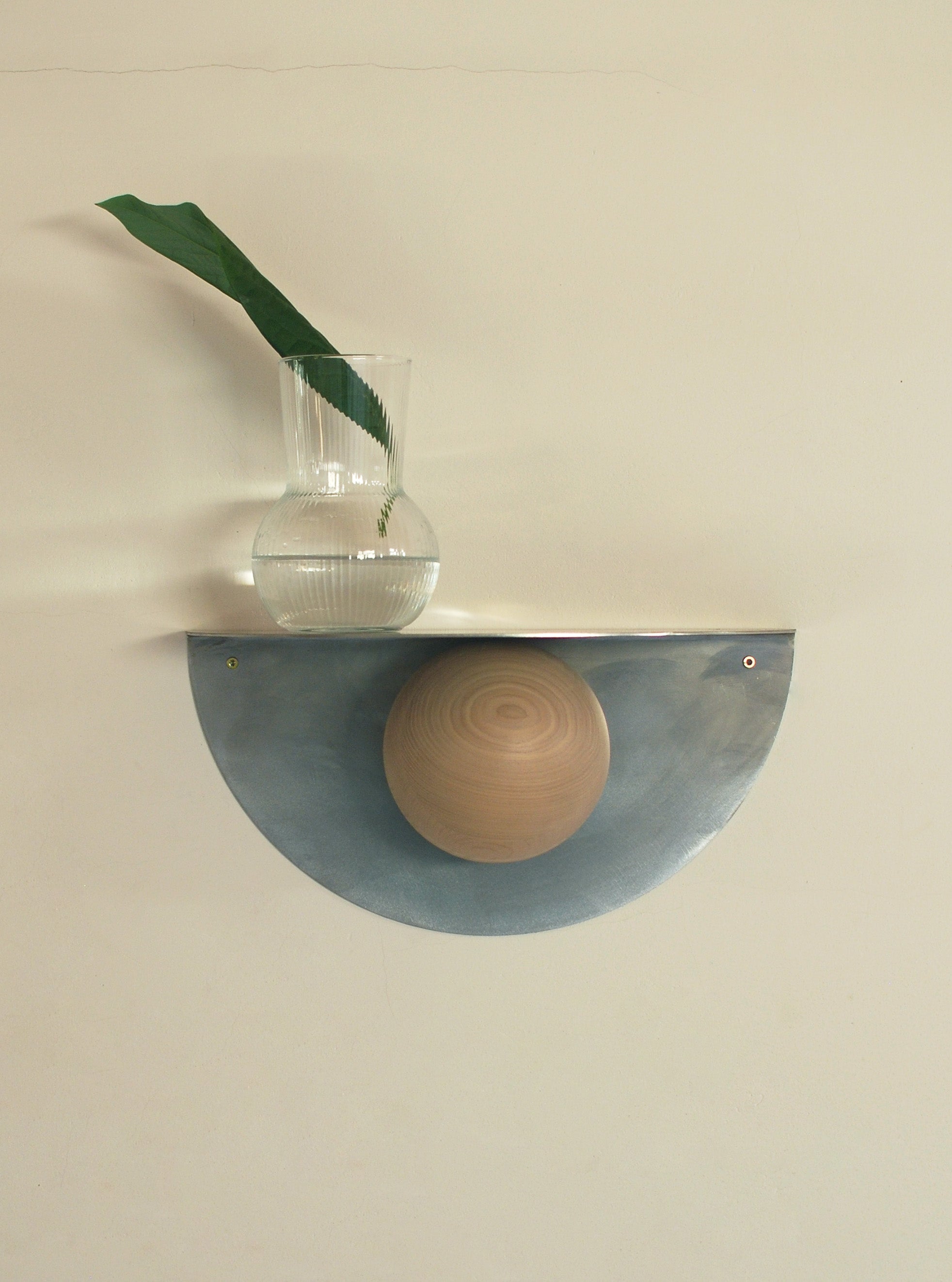 Wall shelf POP in steel and wood