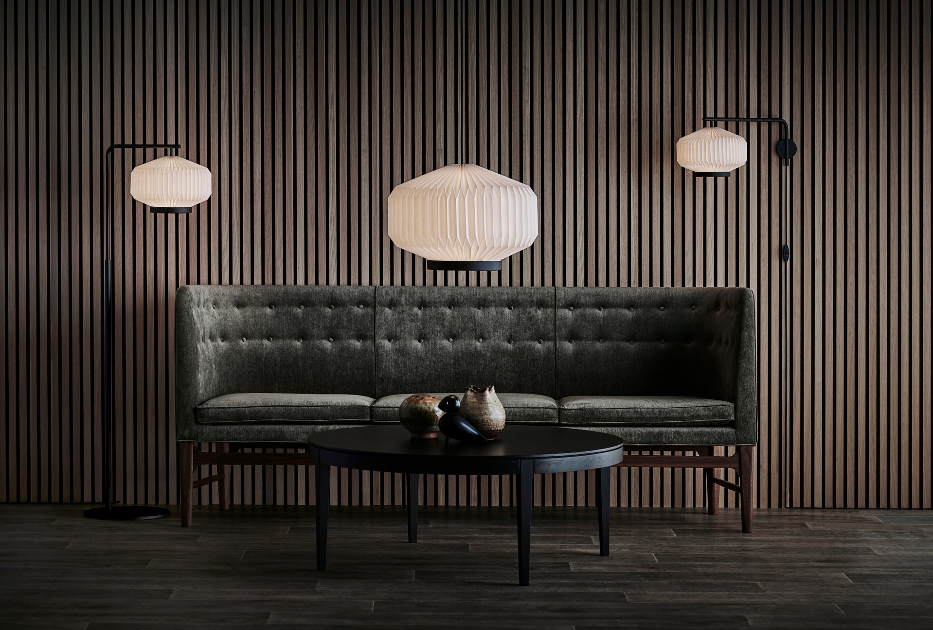 Wall Lamp MODEL 286 SHIBUI white with black base