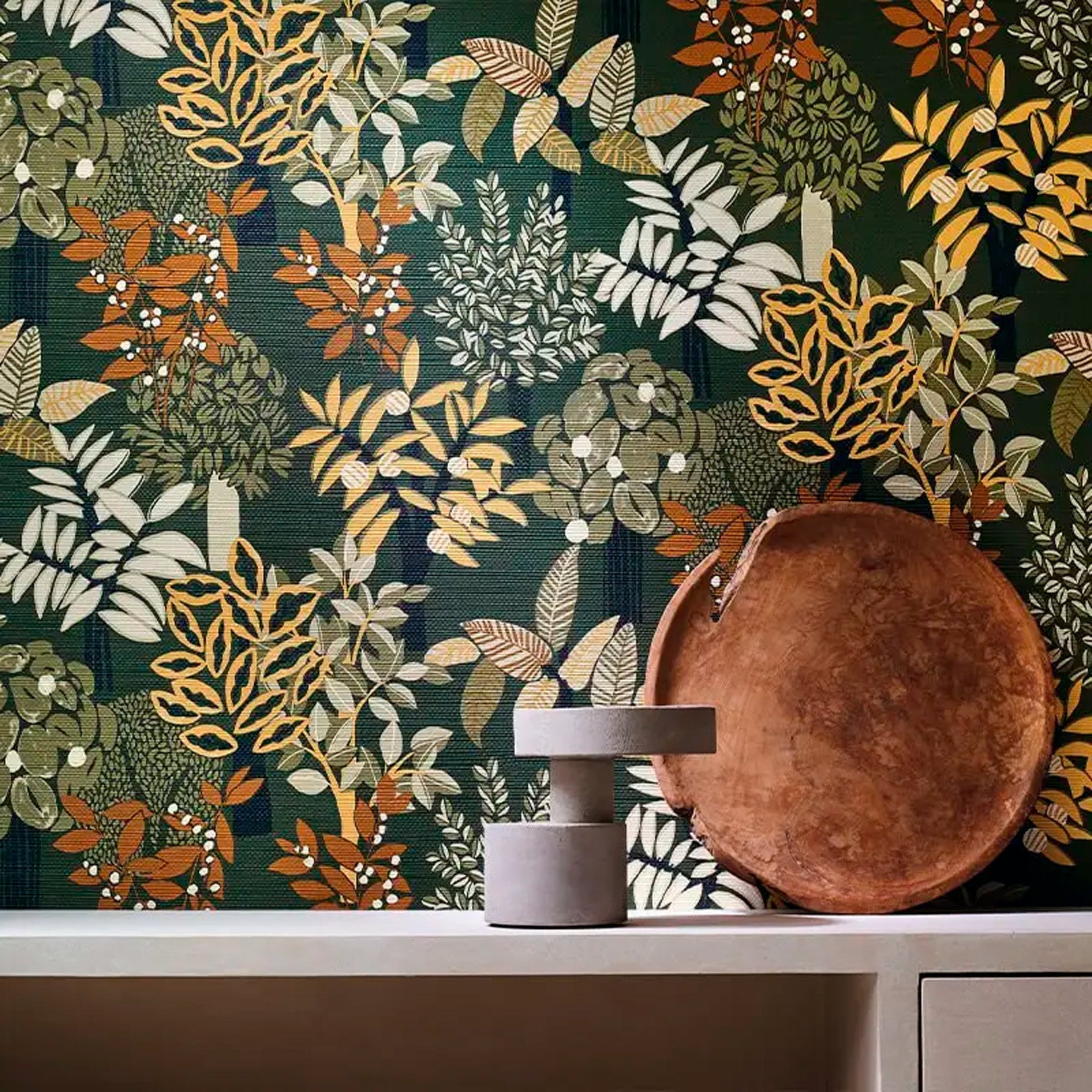 Structural wallpaper with a plant motif PERADENIYA - KAKI/PAILLE khaki with straw