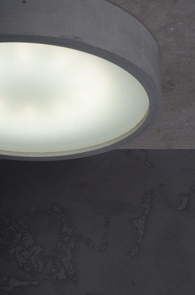 Plafon PLAN betonowy Loftlight    Eye on Design