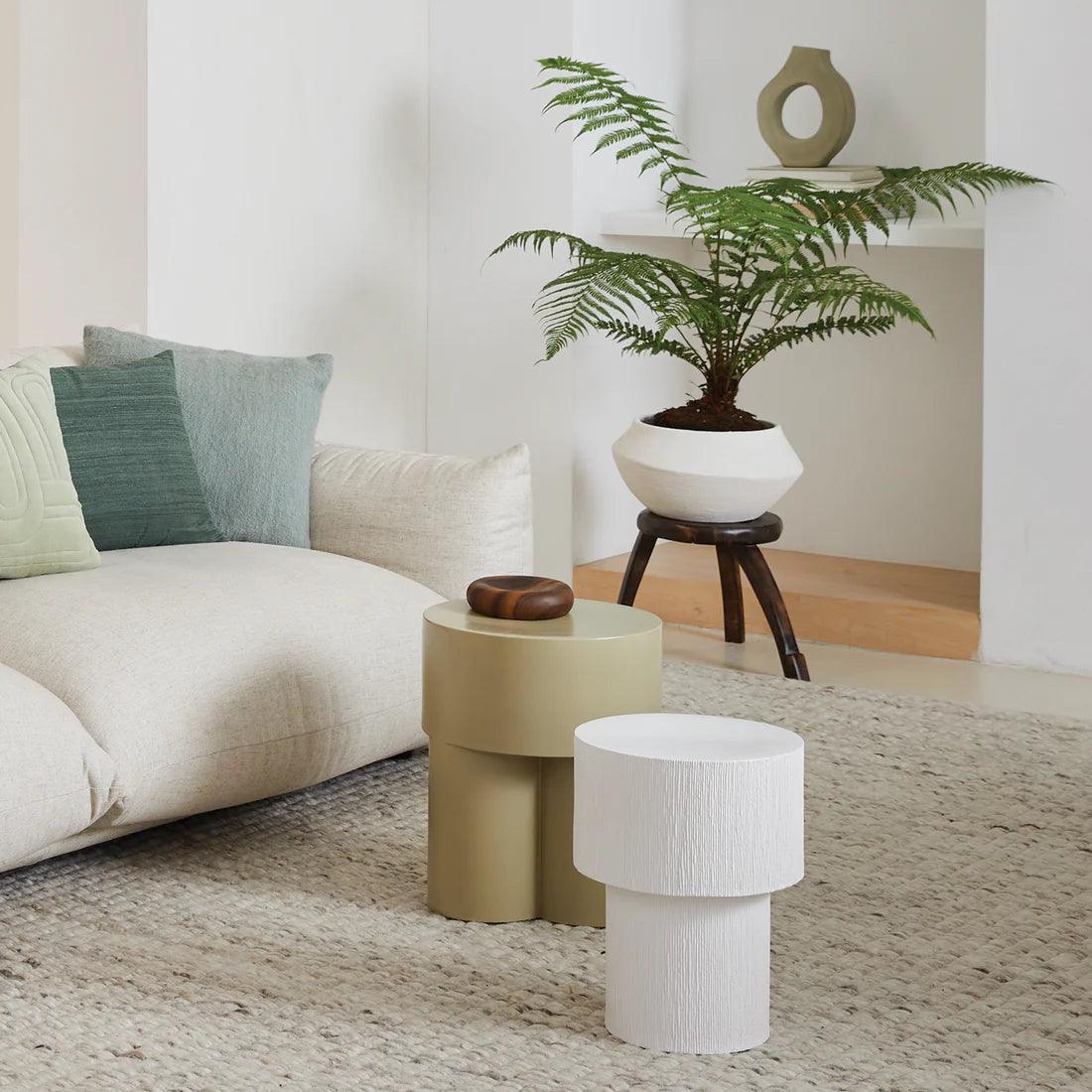 Poduszka UNC w kolorze trawy morskiej Urban Nature Culture    Eye on Design