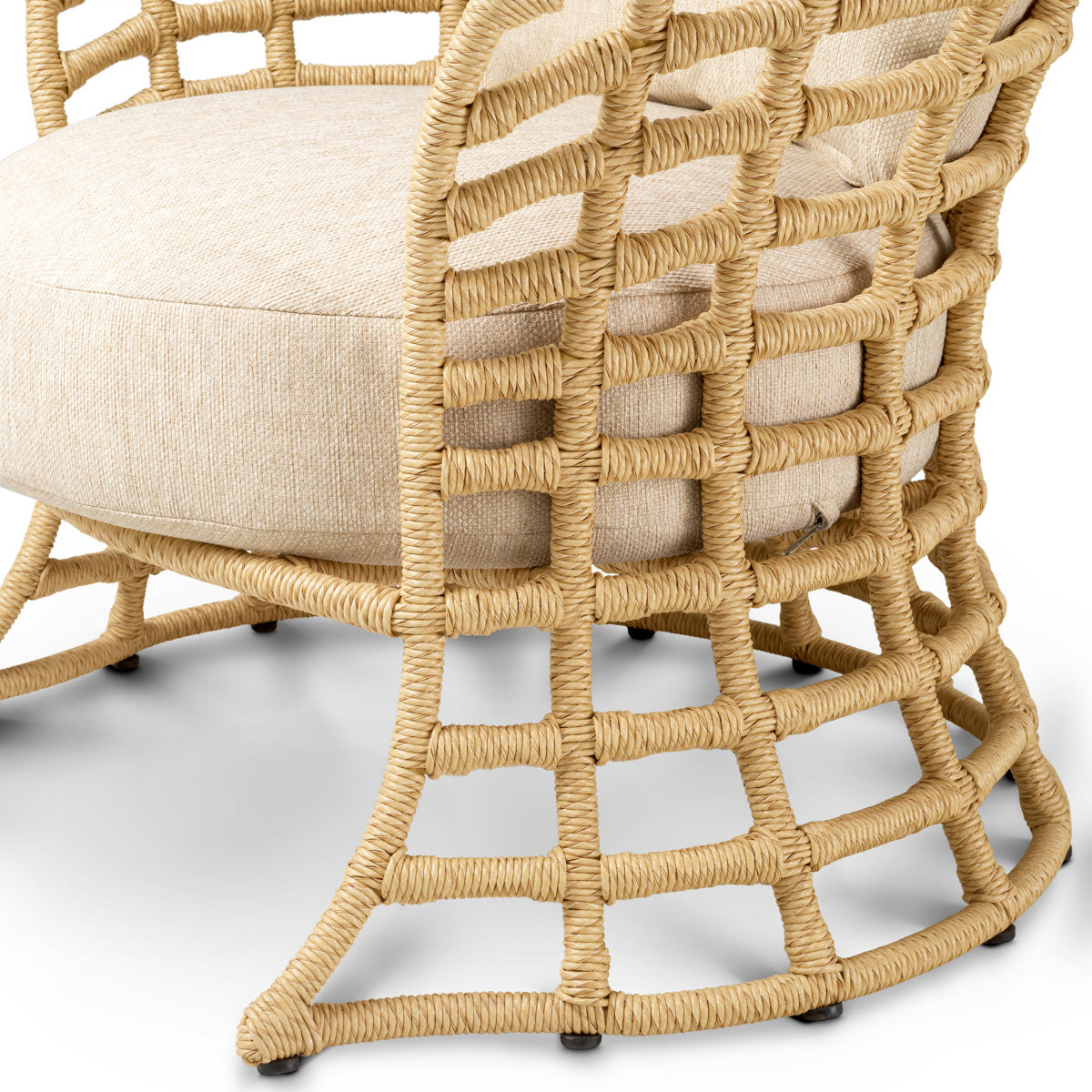 PAXTON Outdoor Armchair in Synthetic Rattan