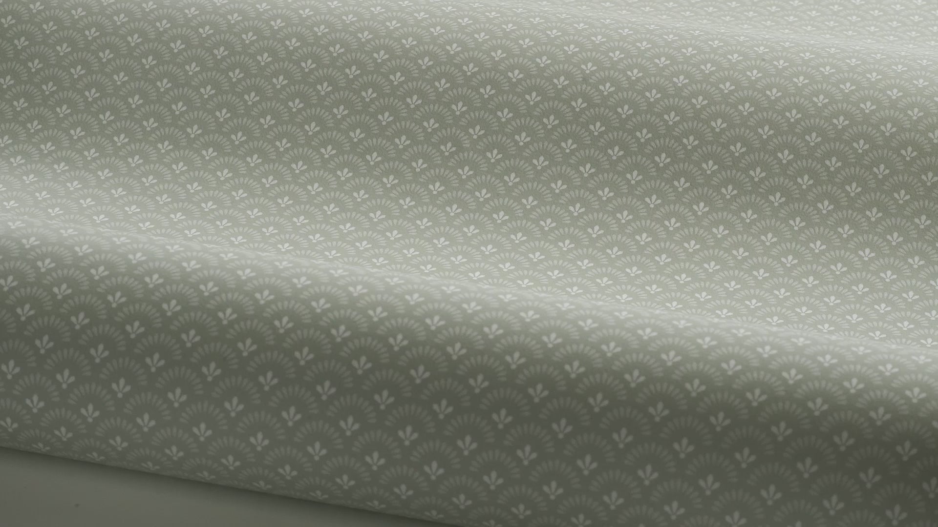 Geometrische Tapete mit Blumenmotiv DAISY grün