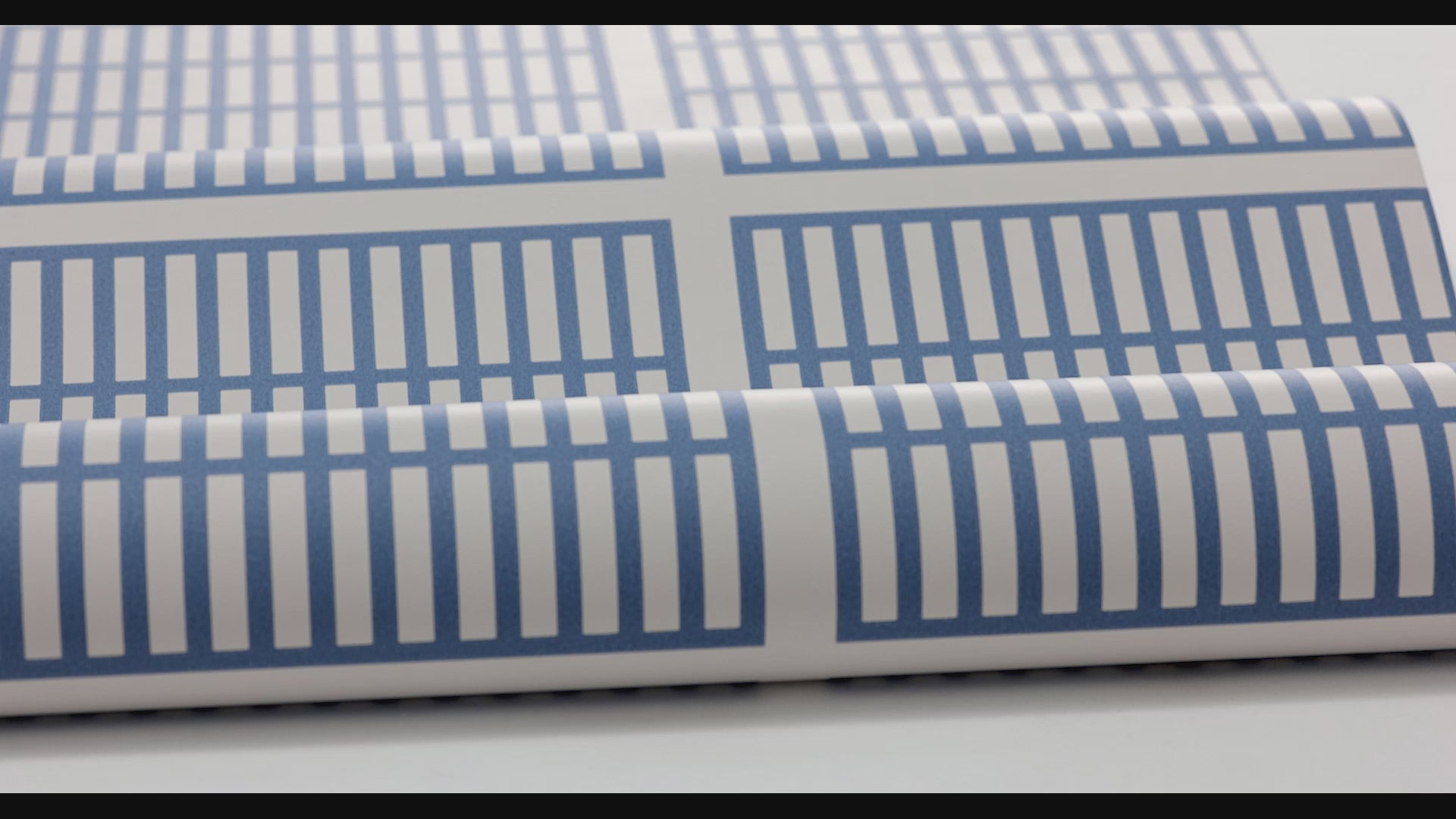 ALVAR AALTO 14/6 White and Blue Geometric Pattern Wallpaper