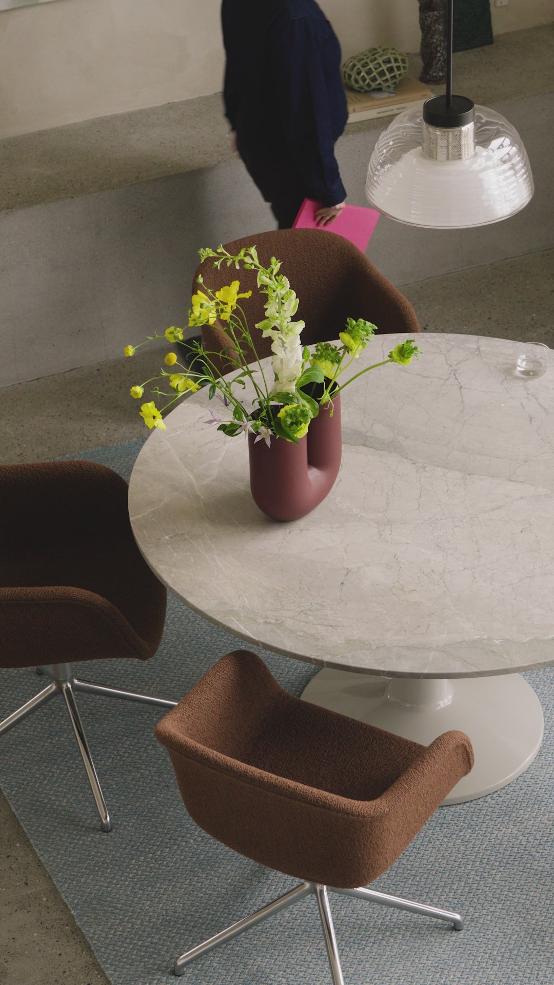 Round Table MIDST Gray Marble with Burgundy Base