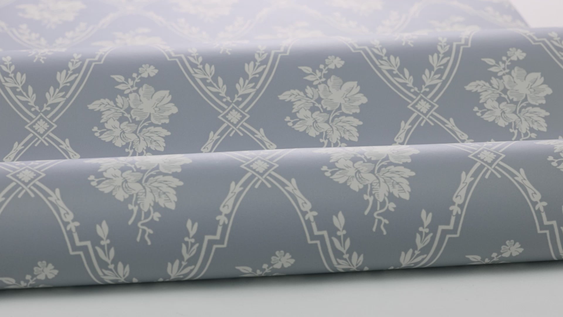 VÄSTIGÅRN blaue Vlies-Tapete mit pflanzlichem Muster