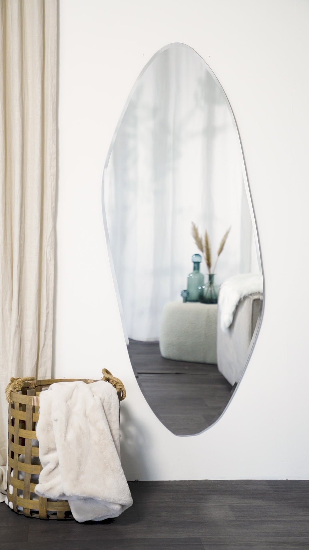 GEM silver wall mirror