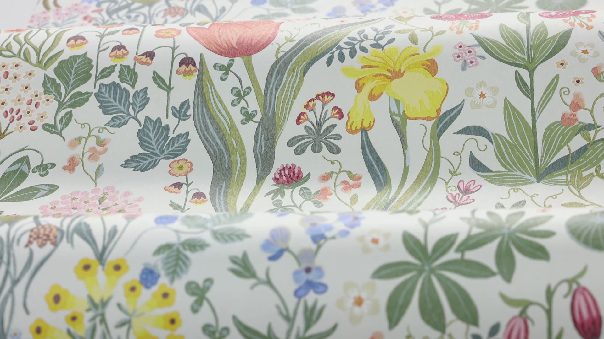 Wallpaper with floral plant motif BLOMSTERHAV white with green