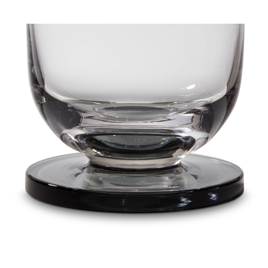 Puck glass carafe