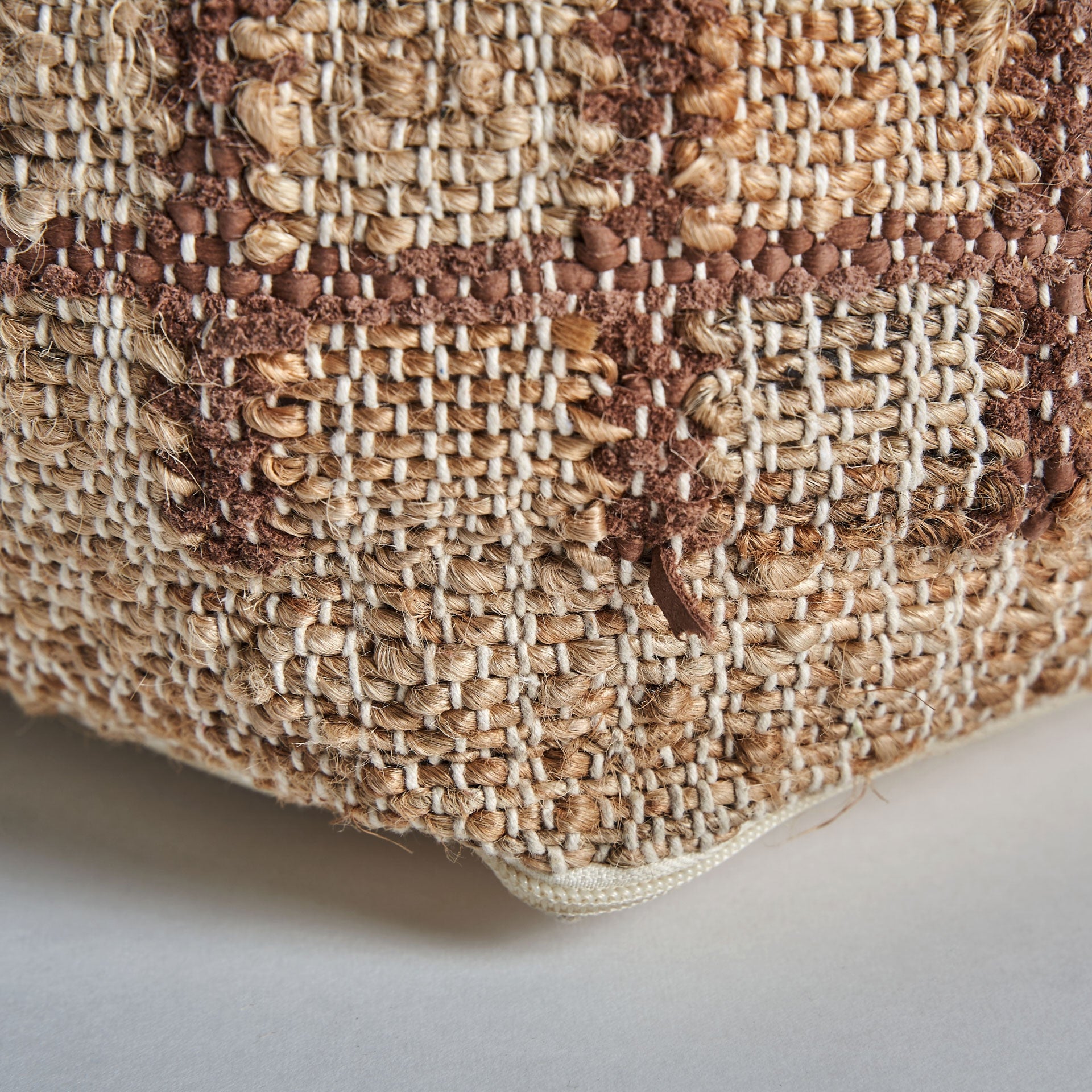 Beige Pouf MITTET with Brown