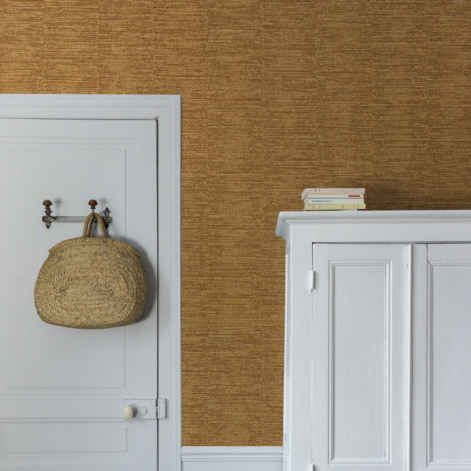 Metallic Textured Wallpaper in Stripes SCANDIUM - NOIR/DORE Gold with Black