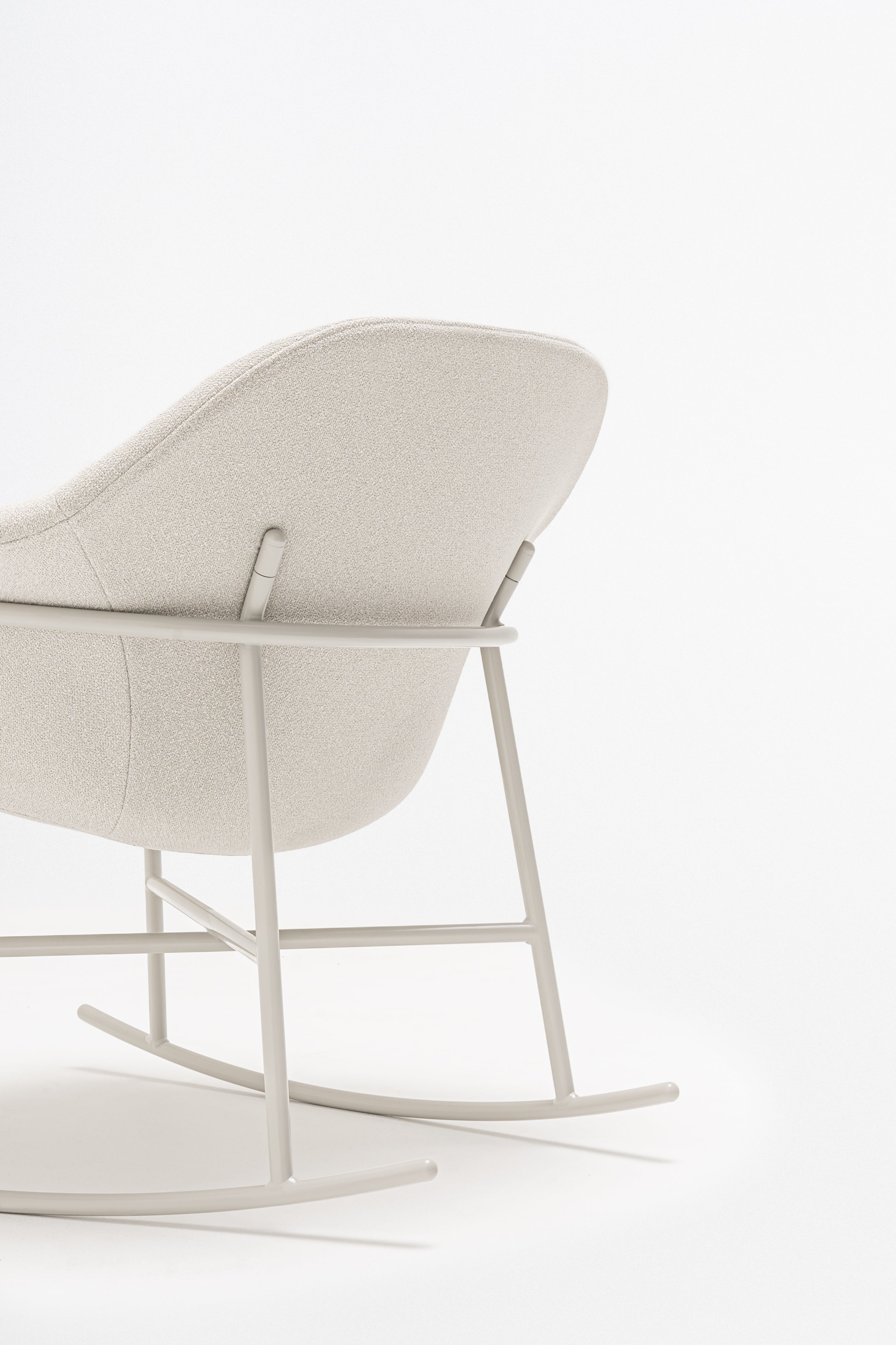 ISMO Armchair Rock base