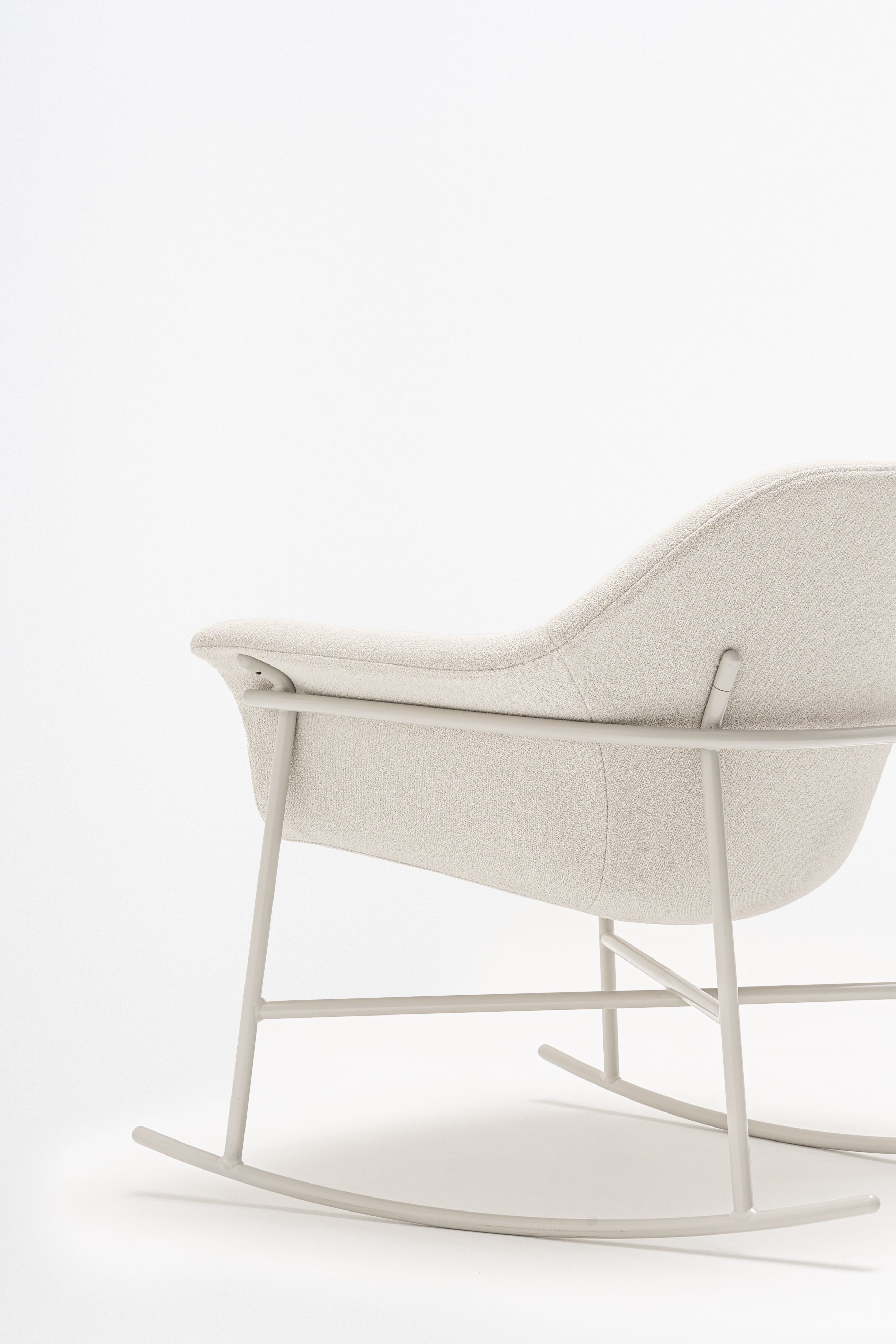 ISMO Armchair Rock base