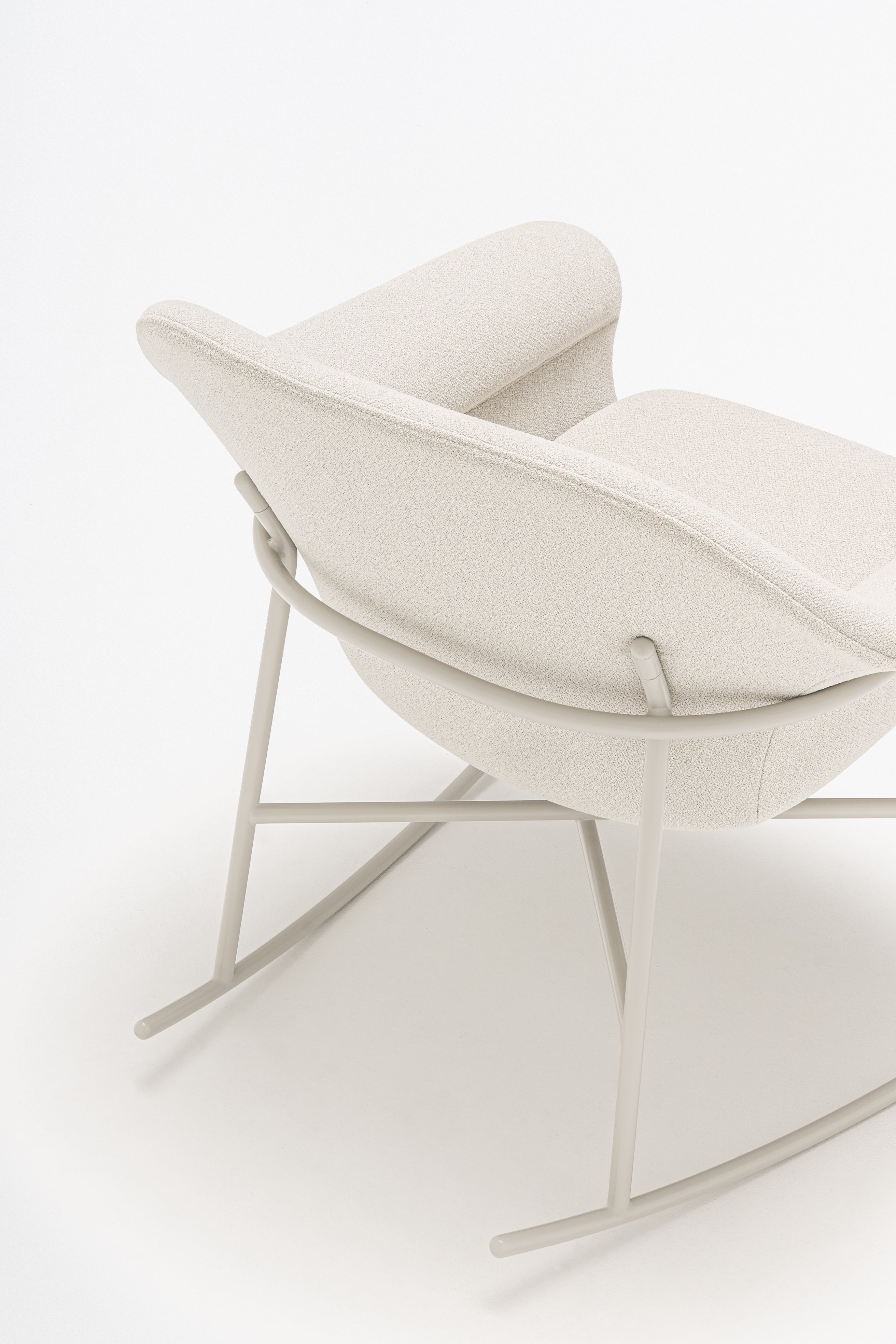 ISMO Armchair Rock base