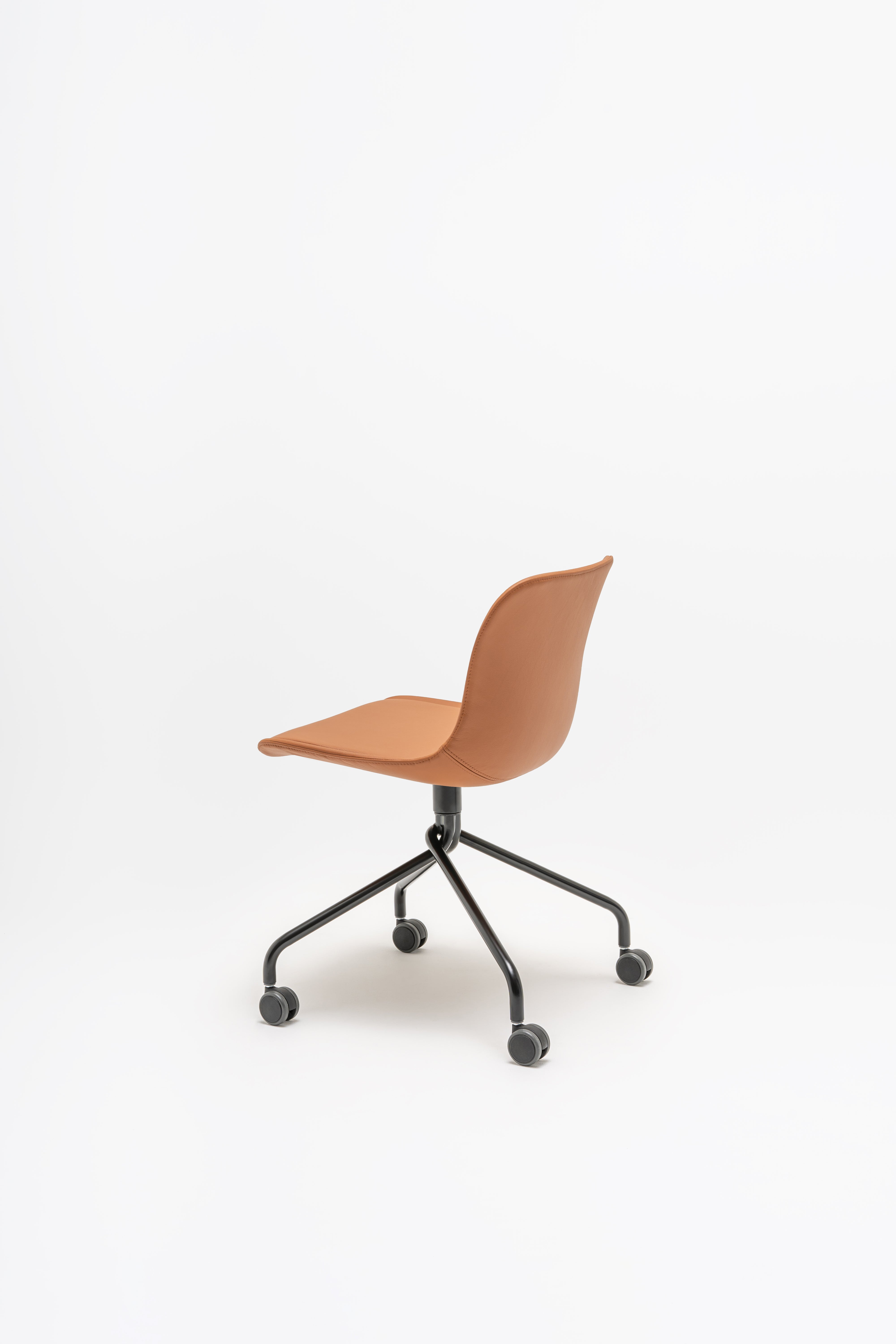 Swivel chair Baltic 2 Classic Metal base with wheels for a hard surface