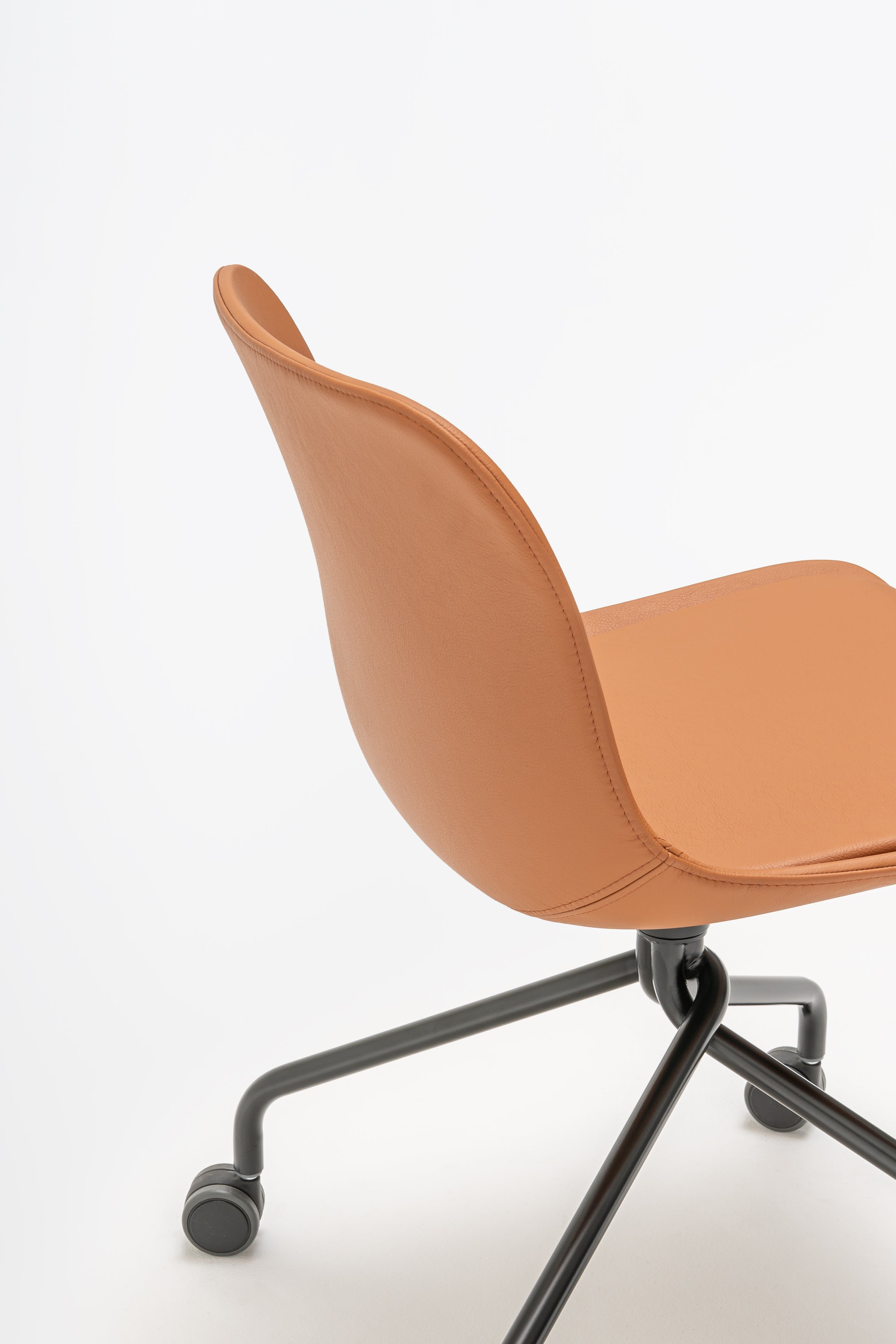 Swivel chair Baltic 2 Classic Metal base with wheels for a hard surface