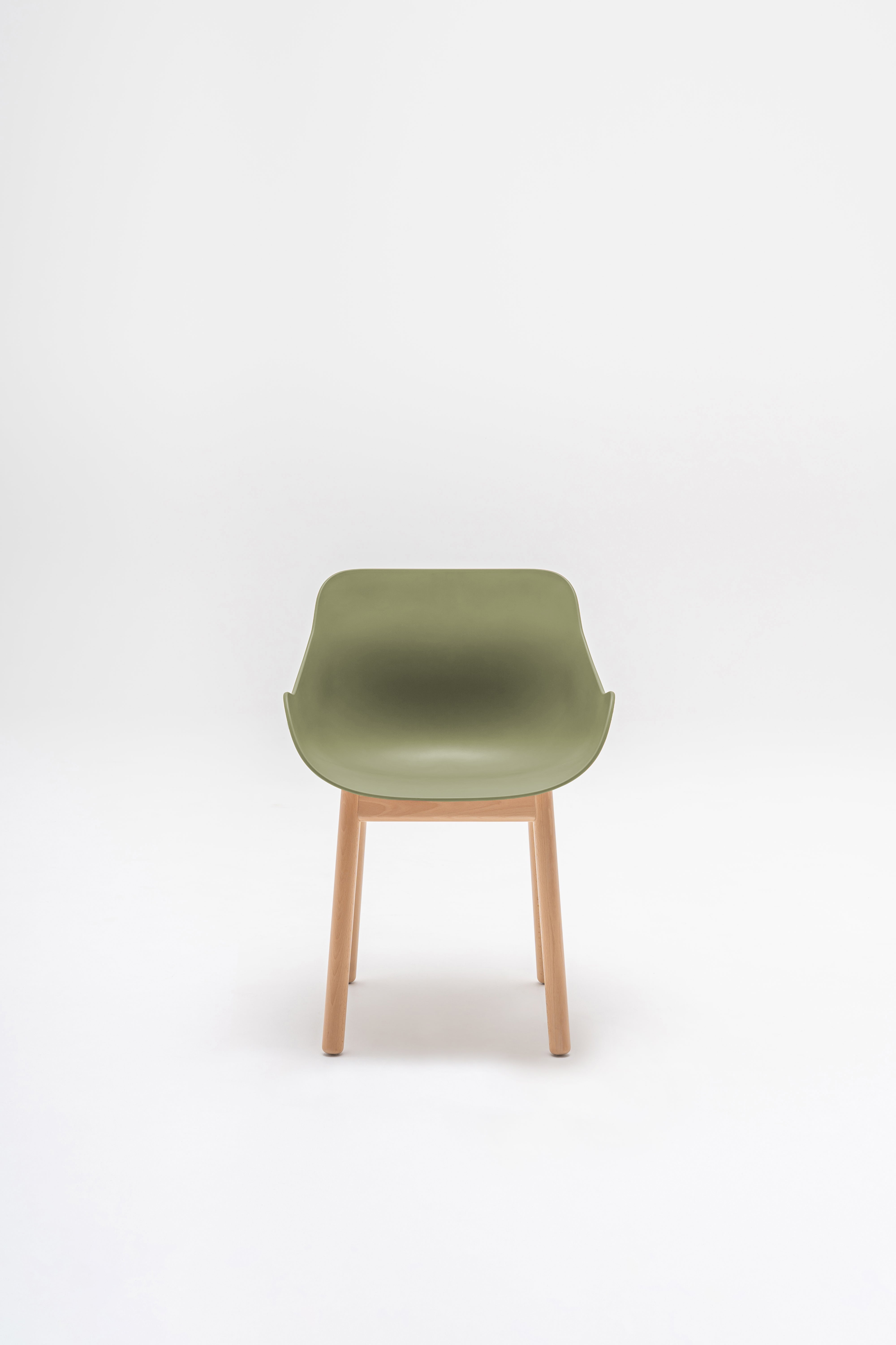 Baltic Basic chair wooden base