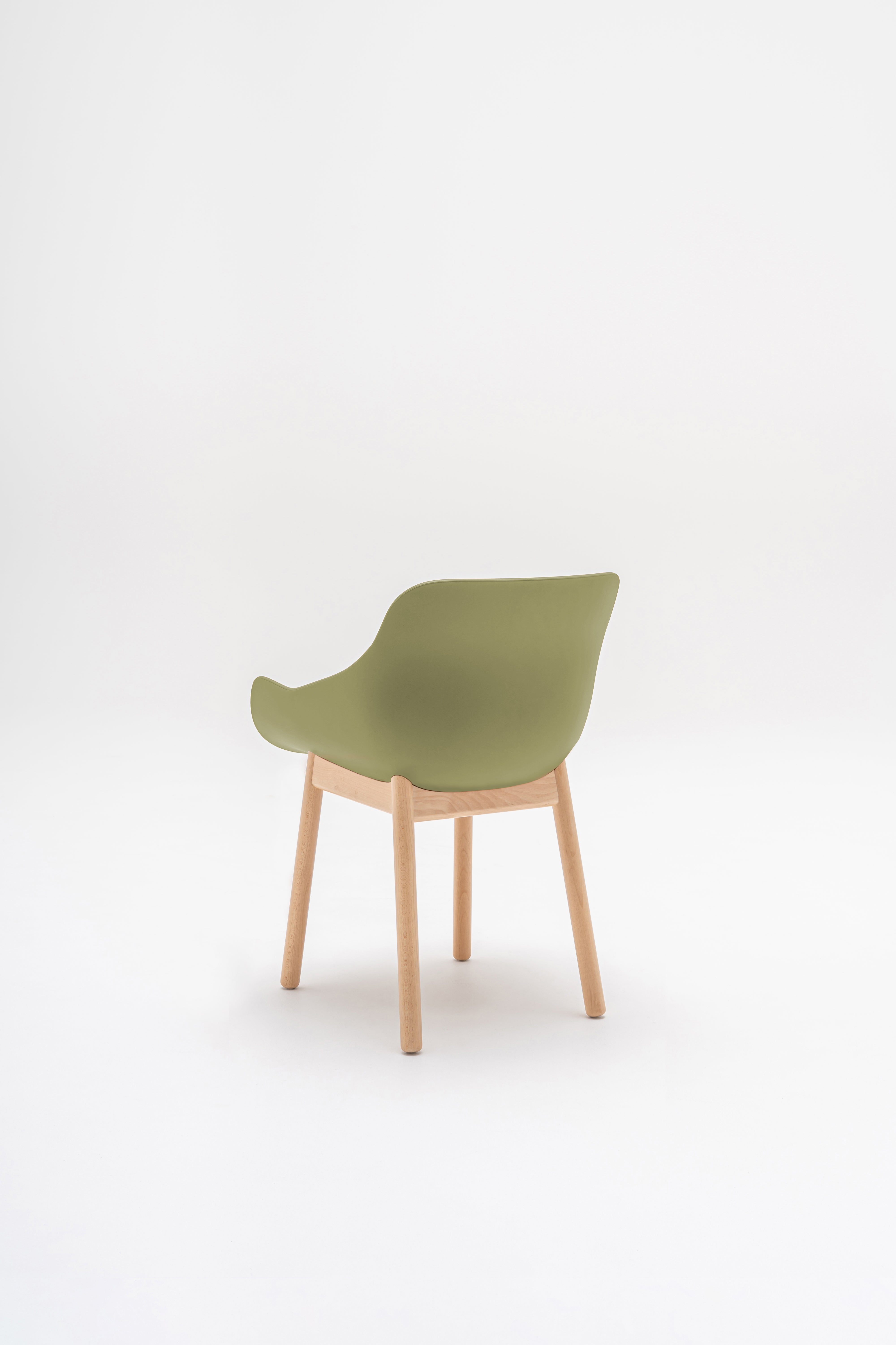 Baltic Basic chair wooden base