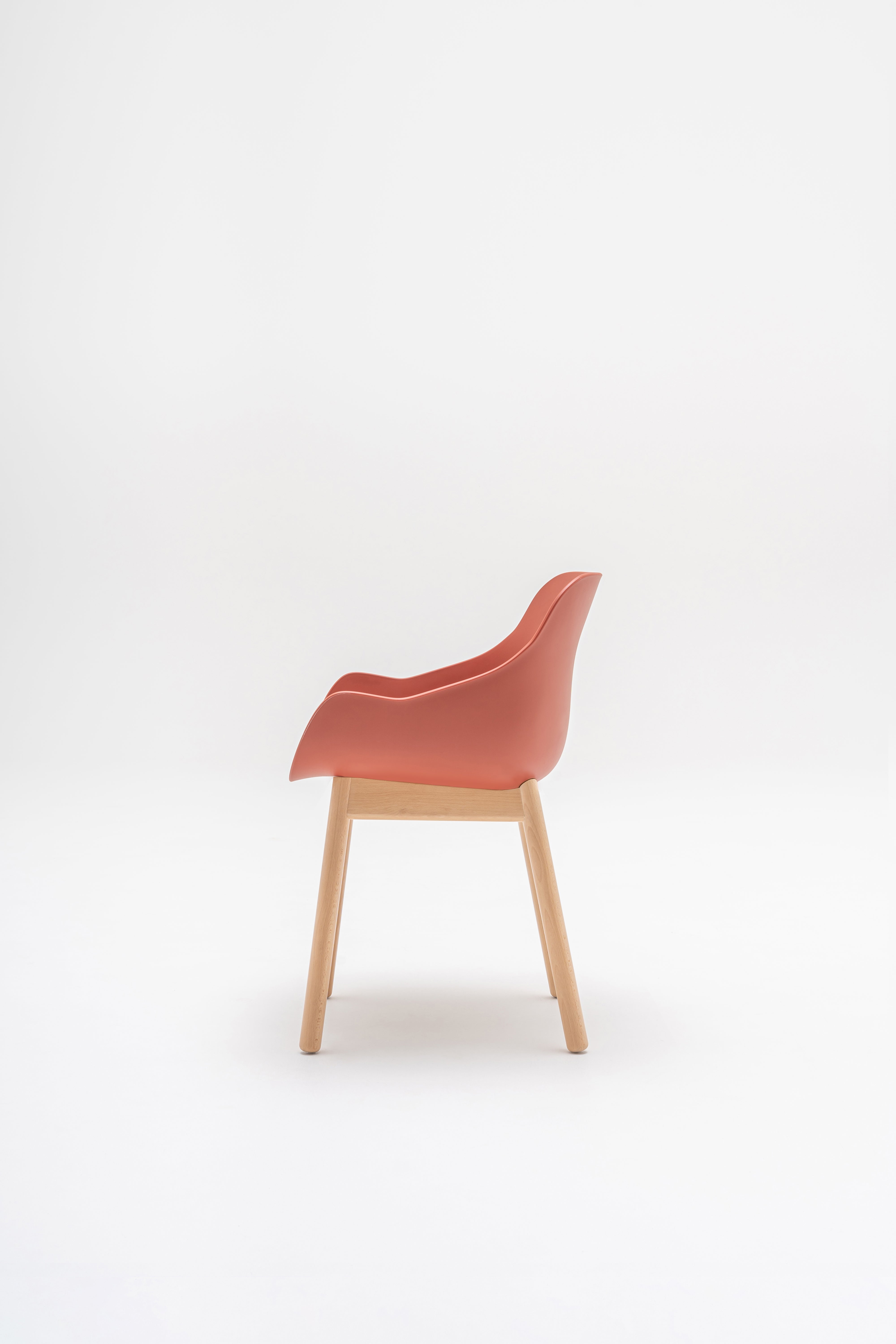 Baltic Basic chair wooden base