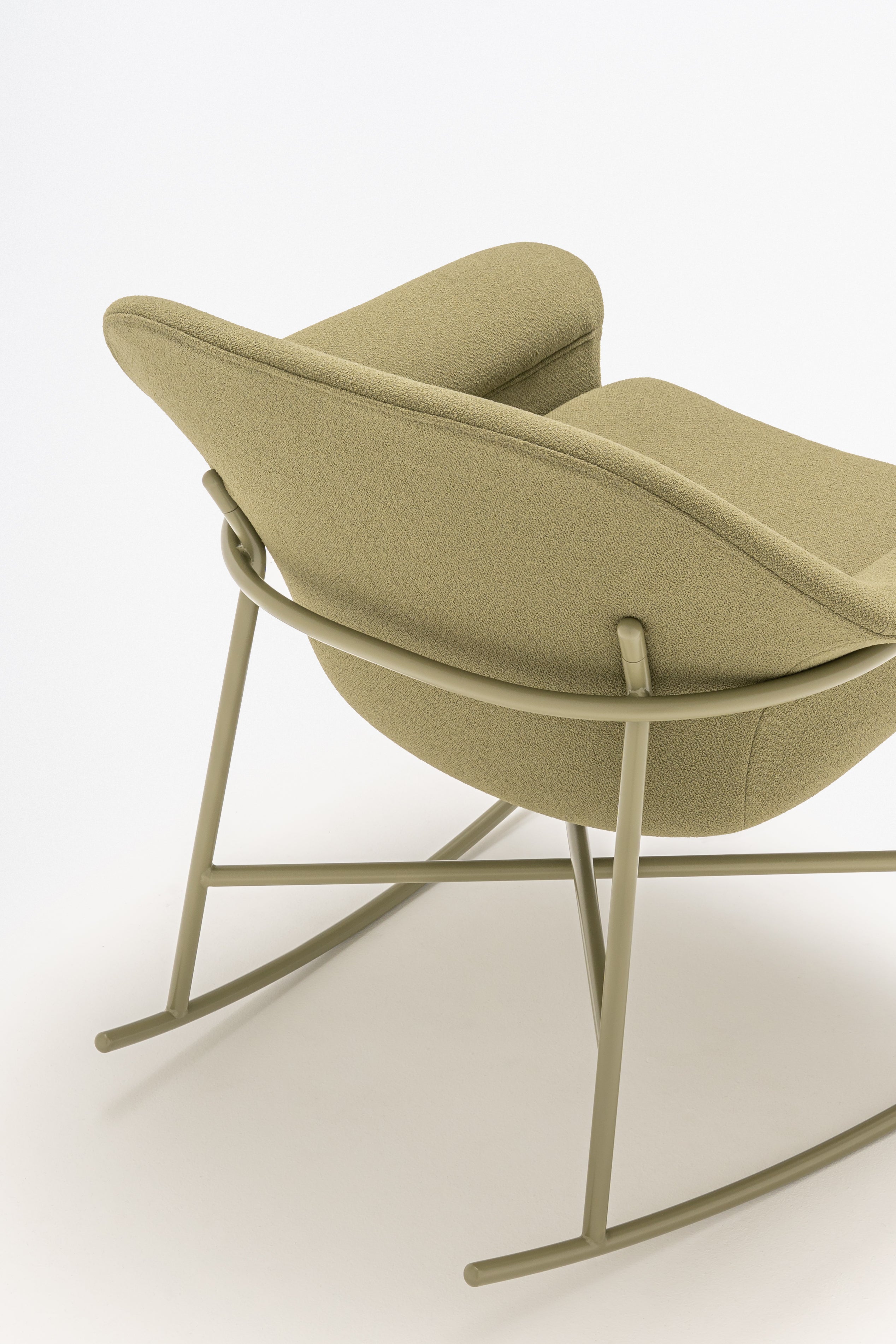 ISMO Armchair Rock base