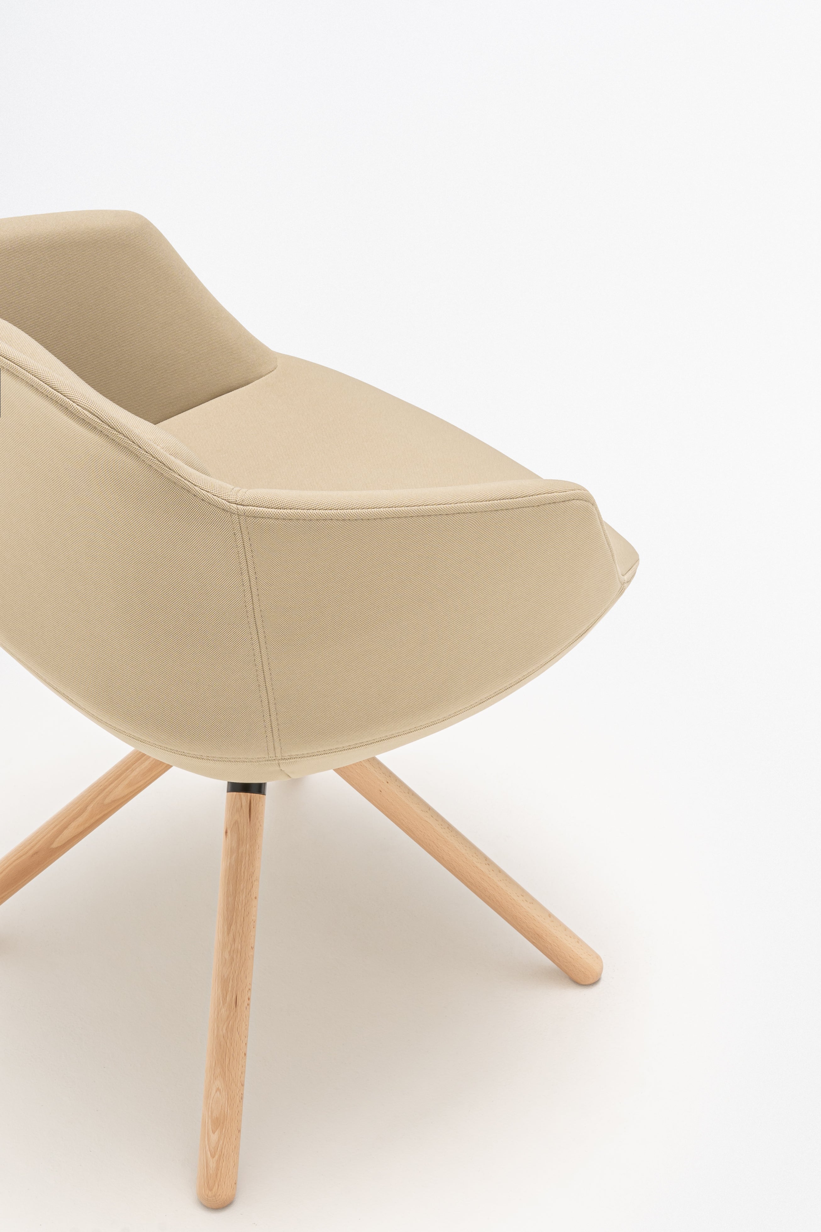 Office chair Ultra wooden base