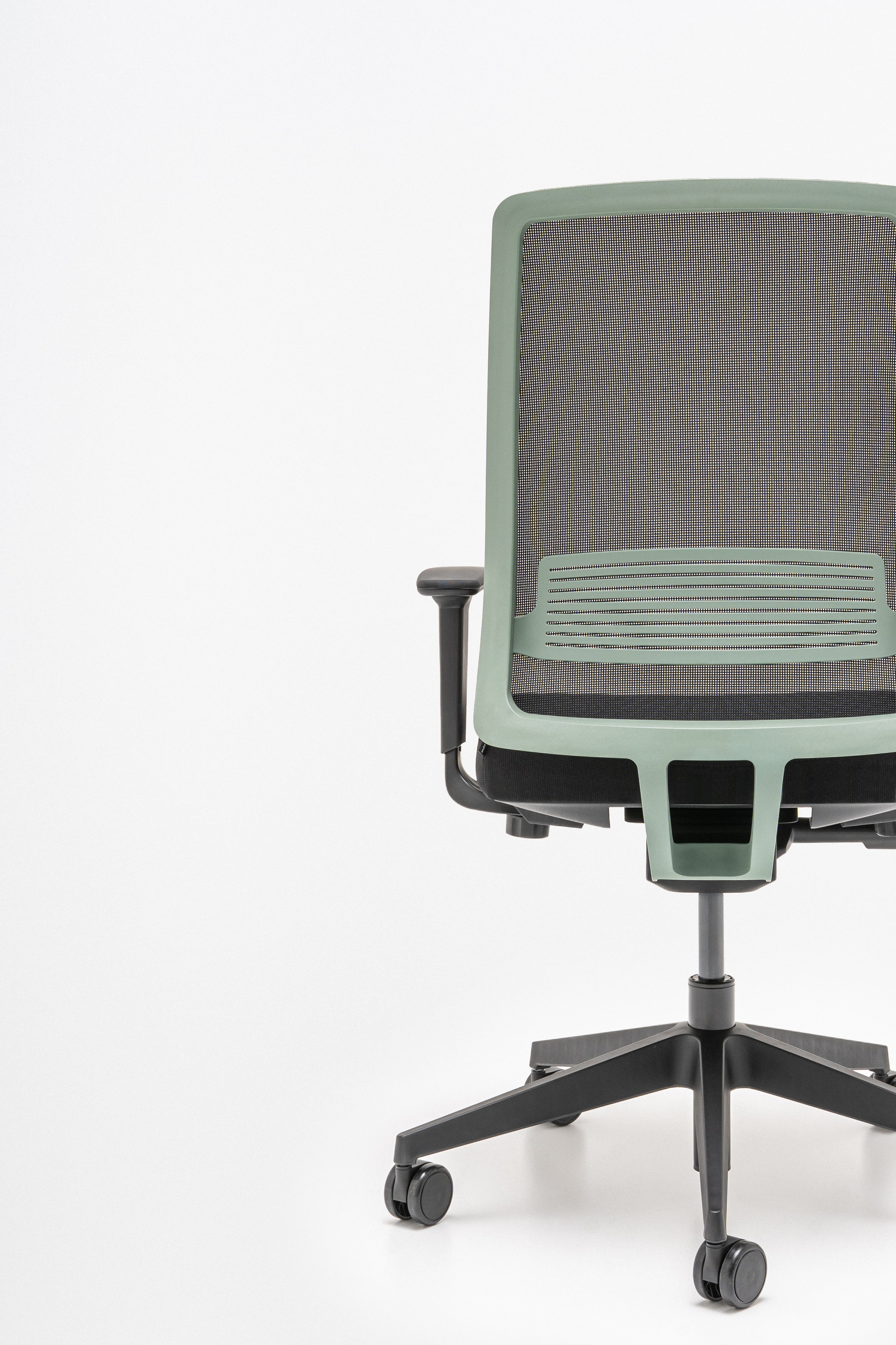 Apex office chair with wheels to a soft surface