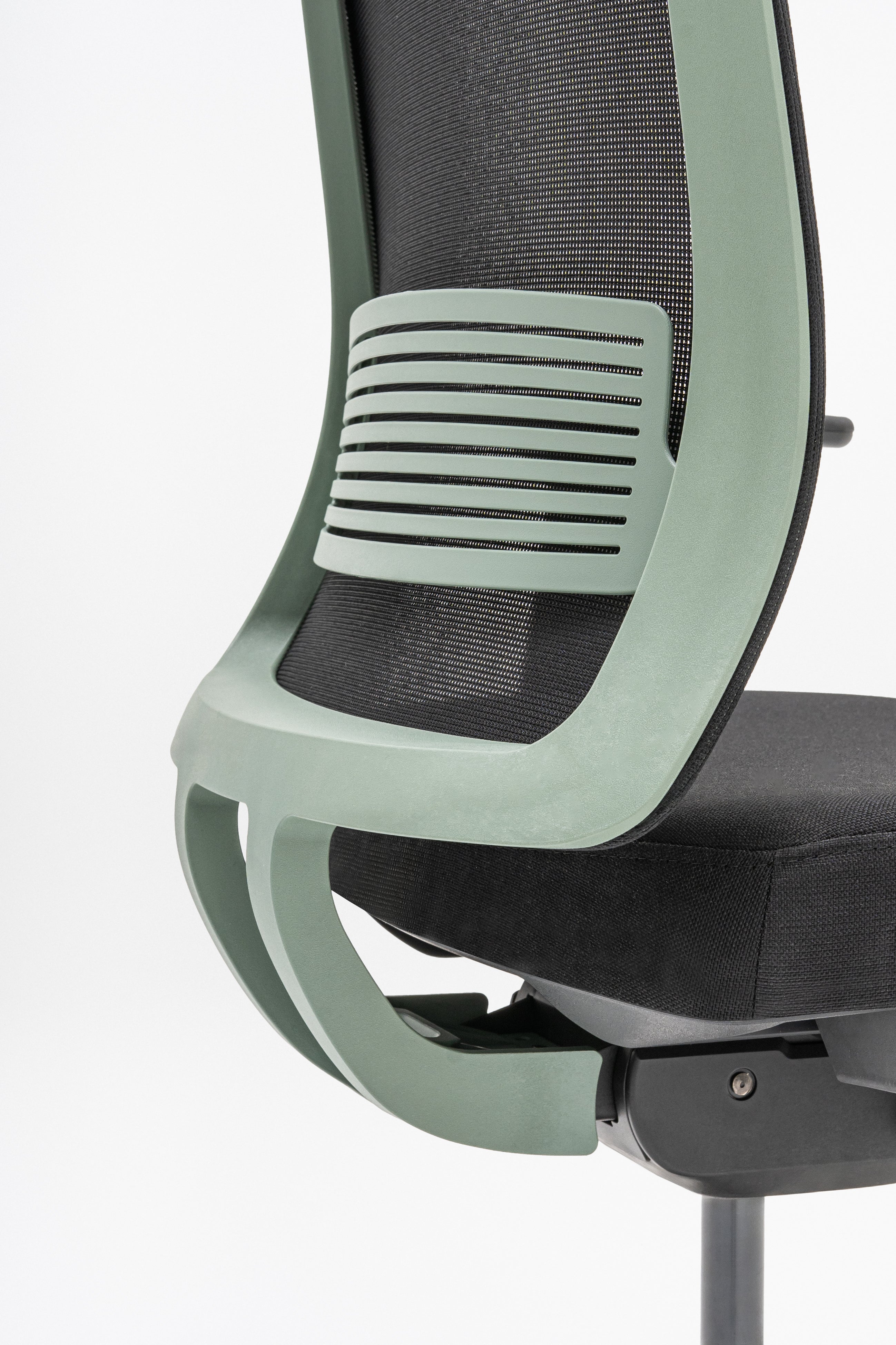 Apex office chair with wheels to a soft surface