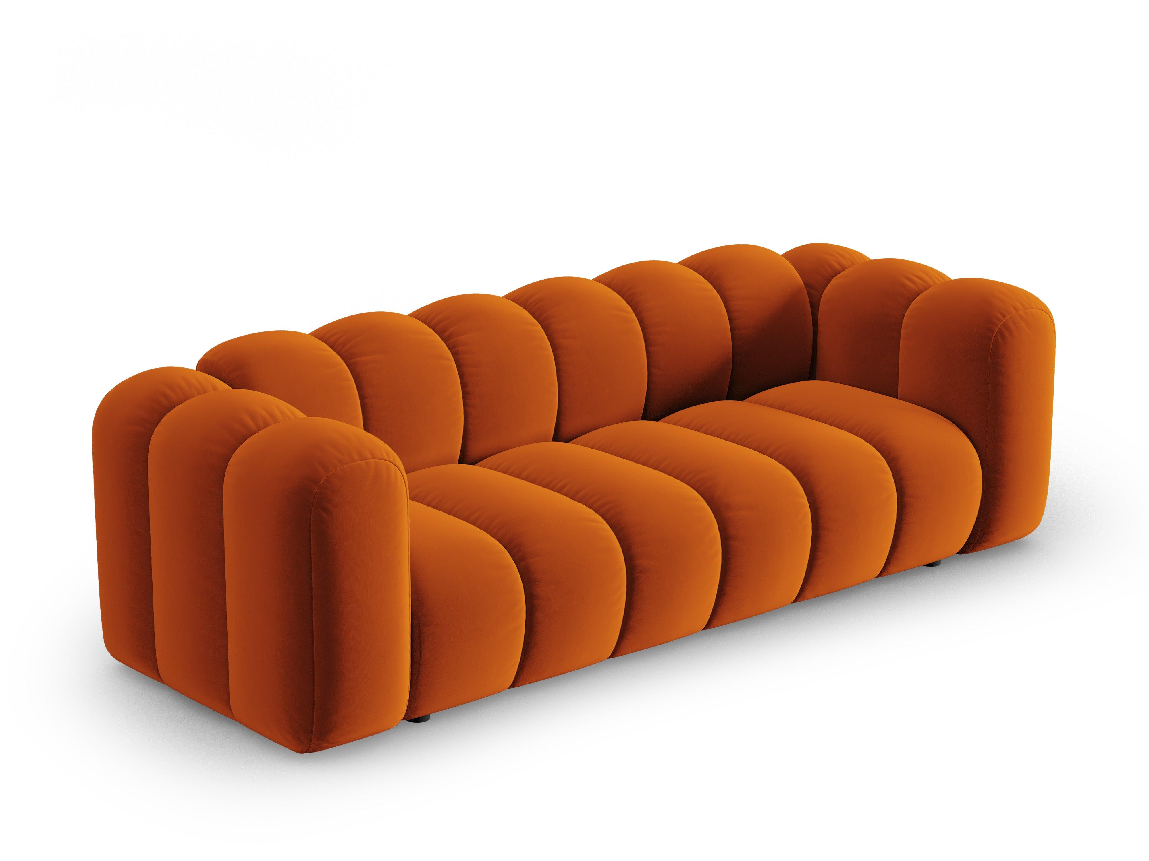 Sofa aksamitna 3-osobowa SKYLER ceglany Interieurs 86    Eye on Design