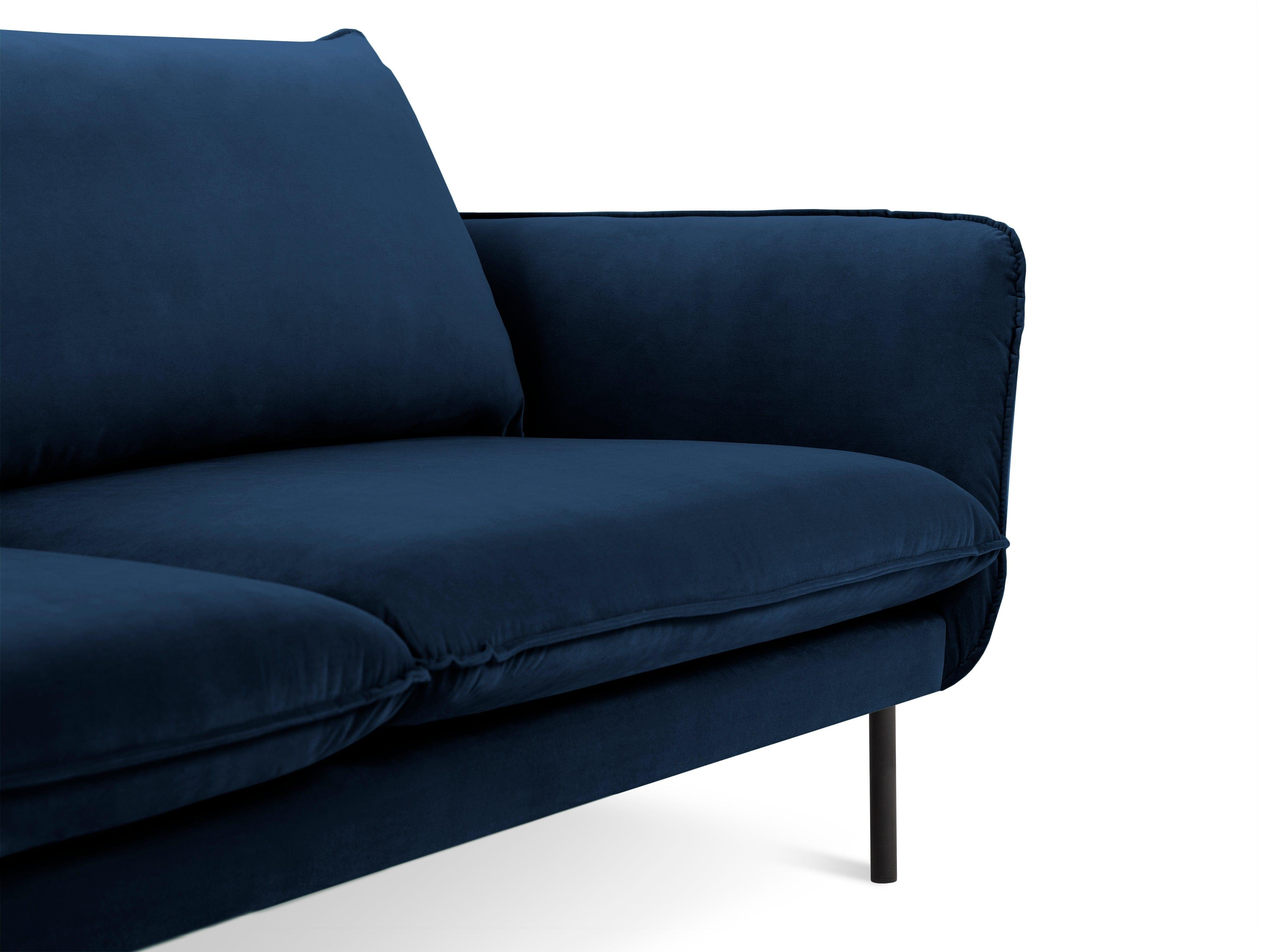 Sofa aksamitna 3-osobowa VIENNA niebieski z czarną podstawą Cosmopolitan Design    Eye on Design