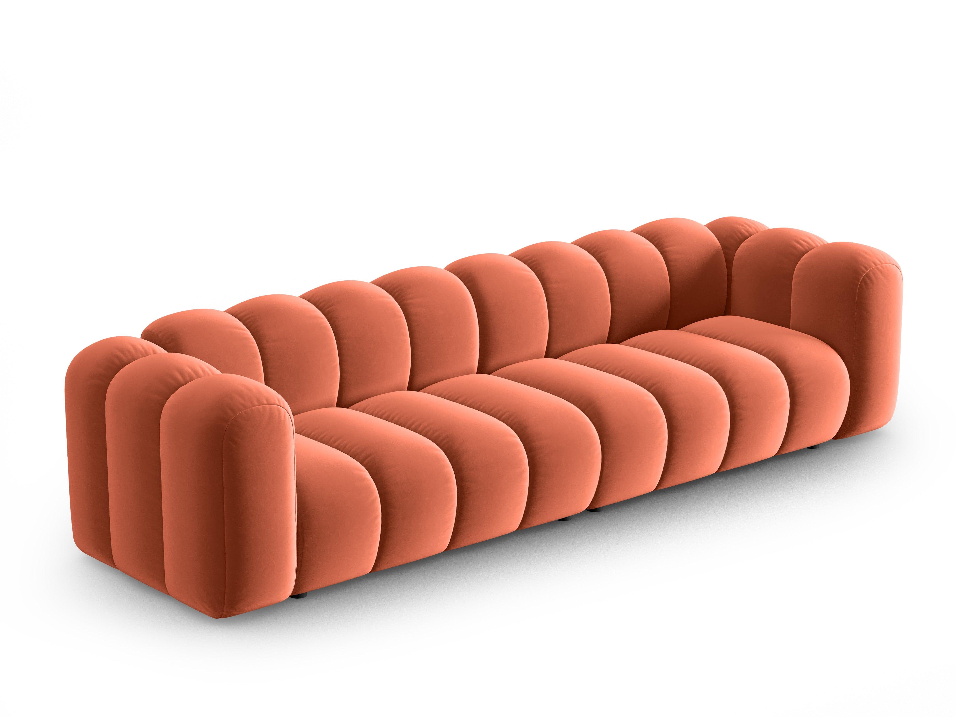 Sofa aksamitna 4-osobowa SKYLER koralowy Interieurs 86    Eye on Design