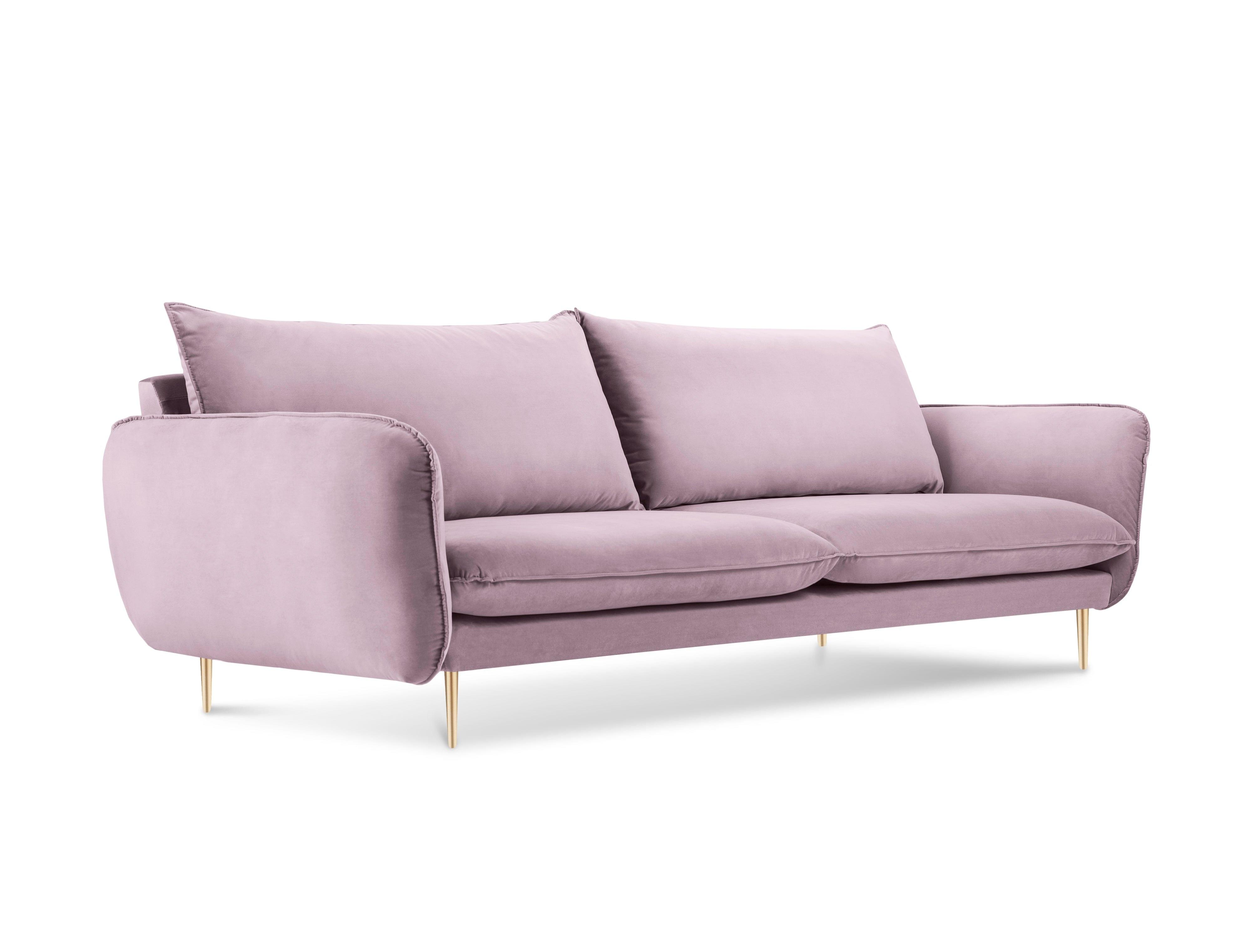 Sofa aksamitna 4-osobowa VIENNA pudrowy róż ze złotą podstawą Cosmopolitan Design    Eye on Design