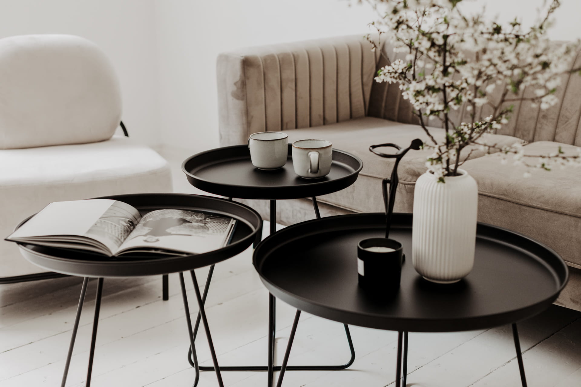 ROD black coffee table