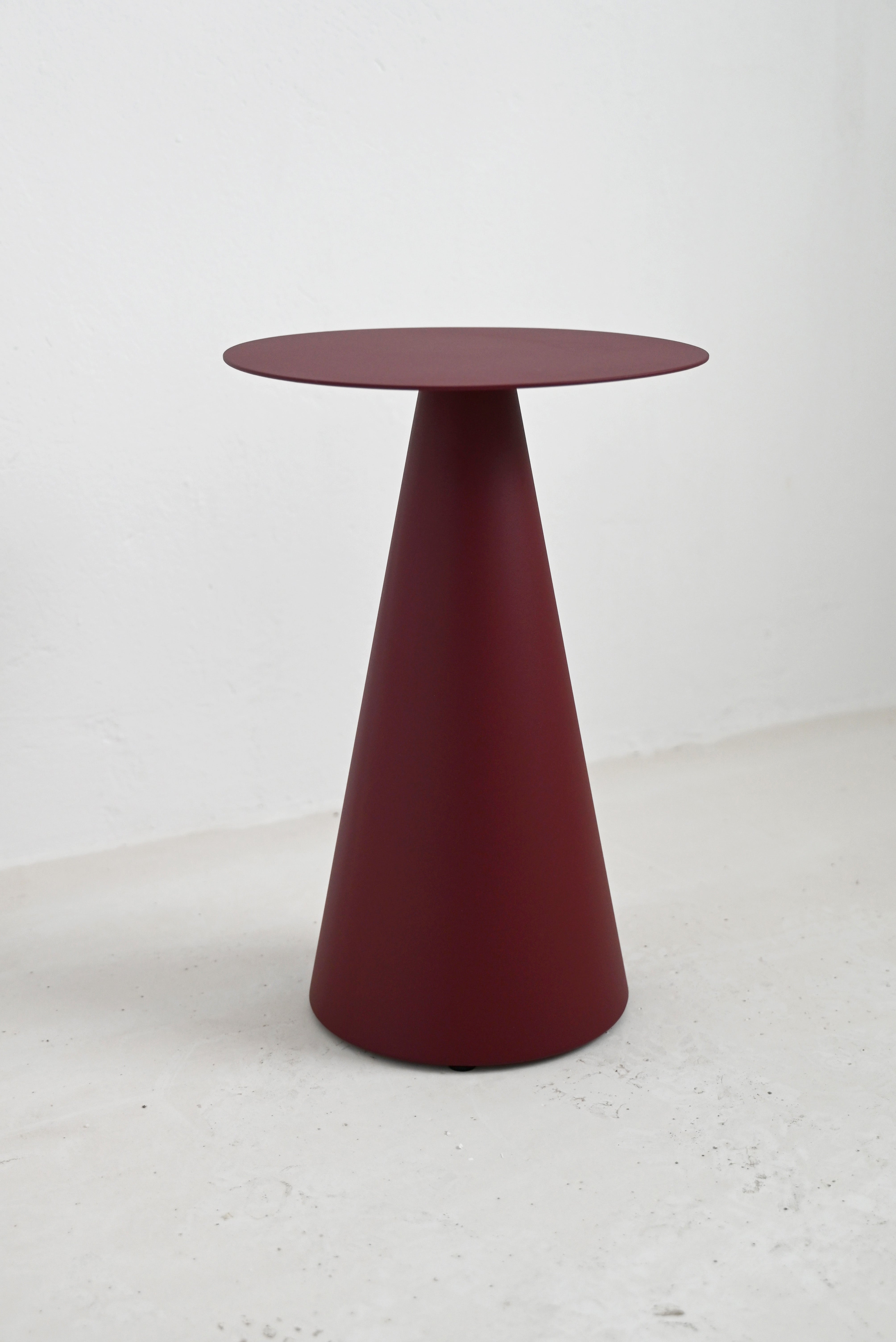 CHERRY steel coffee table