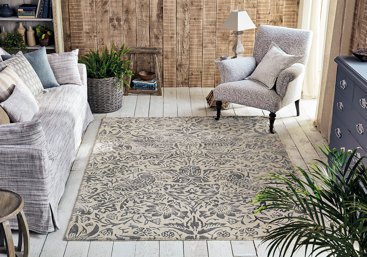 Strawberry Thief Ink rug beige