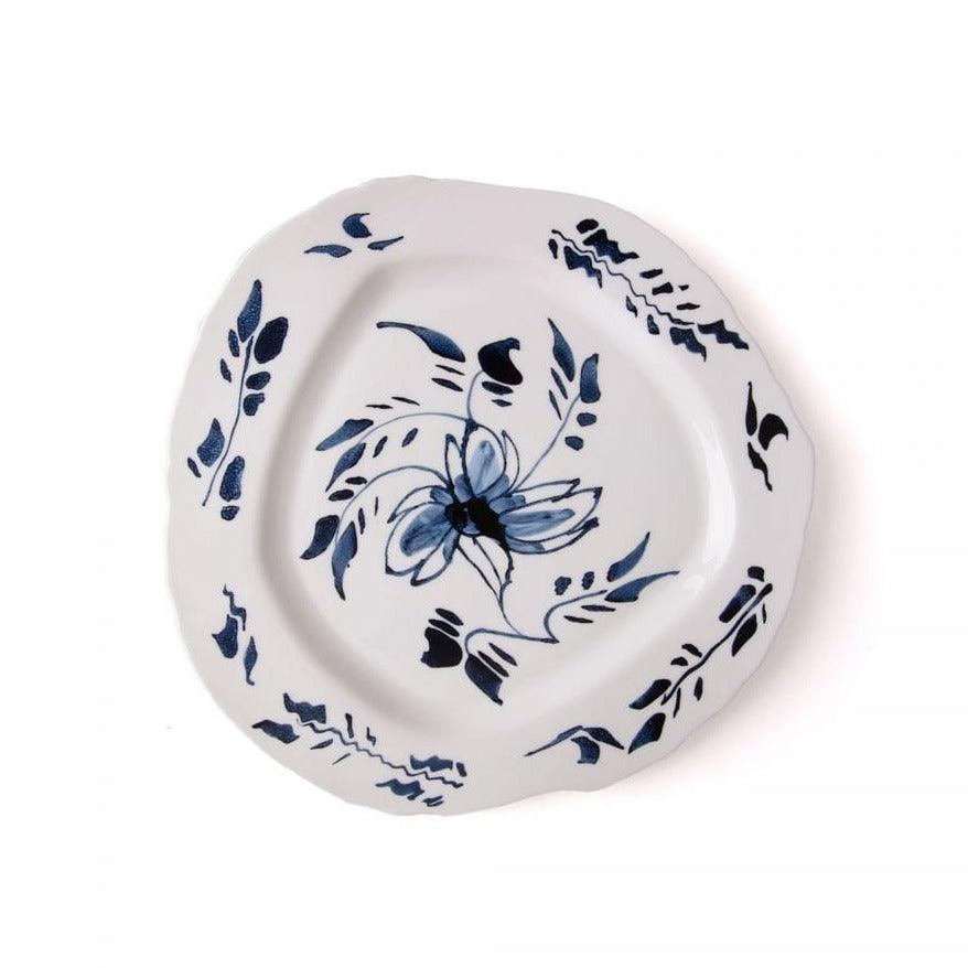 Talerz CLASSICS ON ACID - ENGLISH DELFT porcelanowy Seletti    Eye on Design