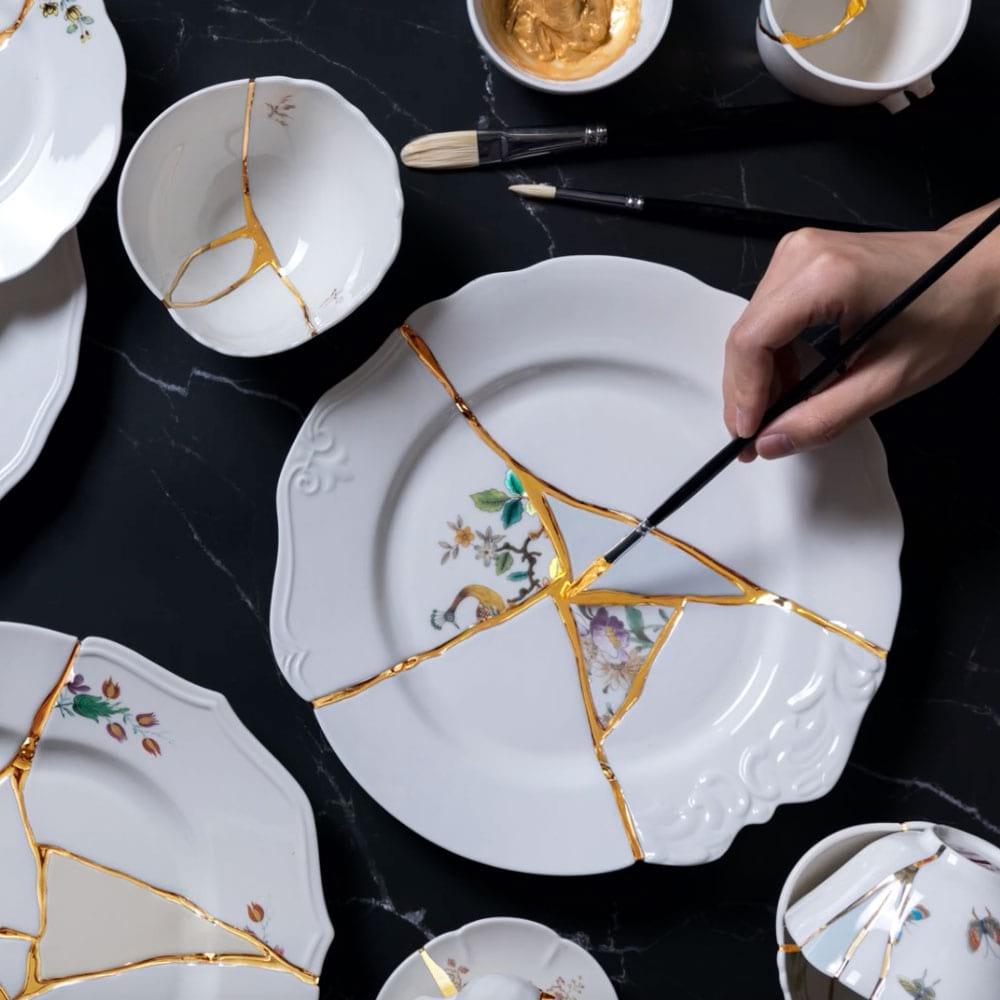 Talerz deserowy KINTSUGI #3 porcelanowy Seletti    Eye on Design